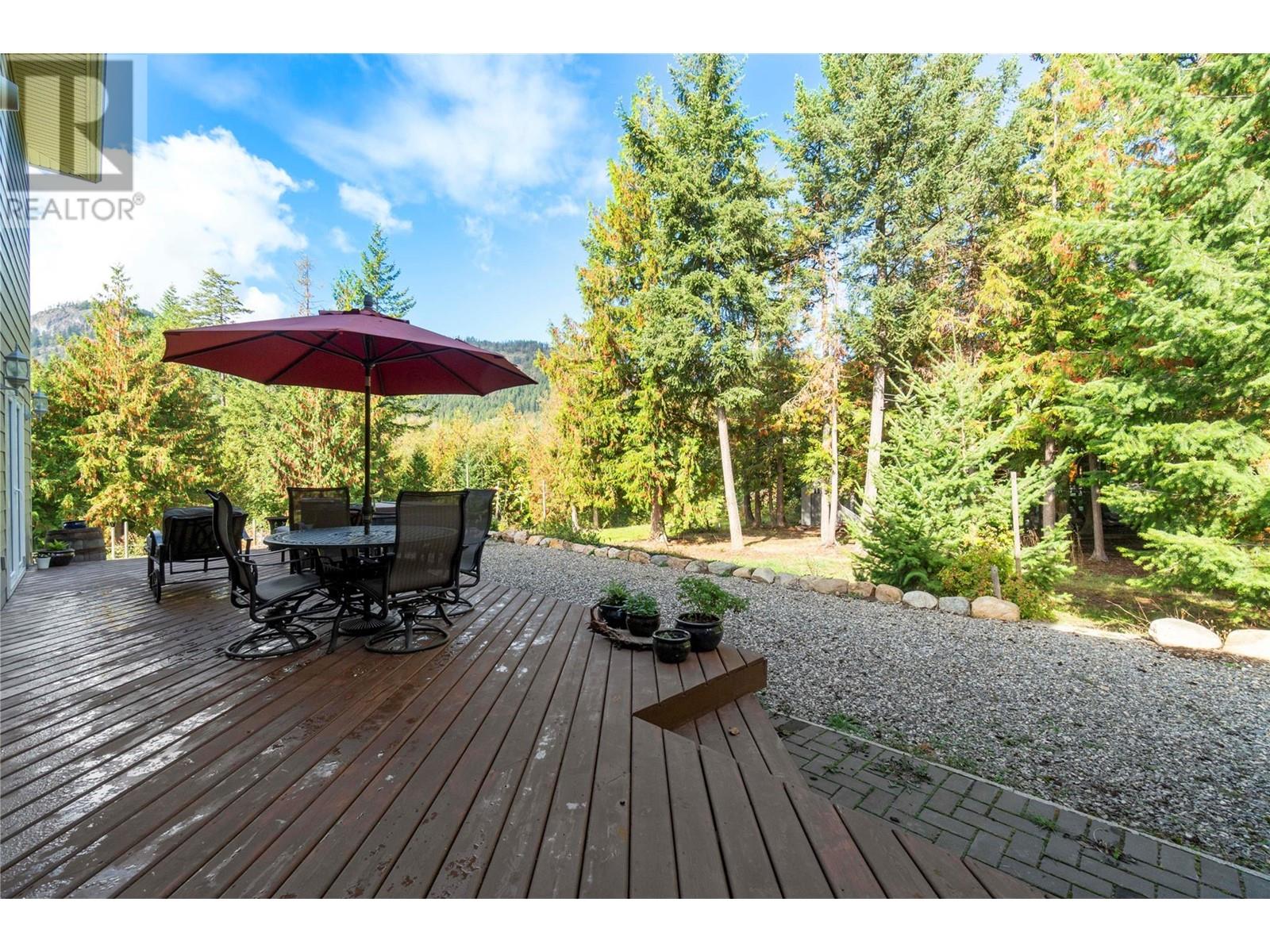  1534 Recline Ridge Road, Tappen