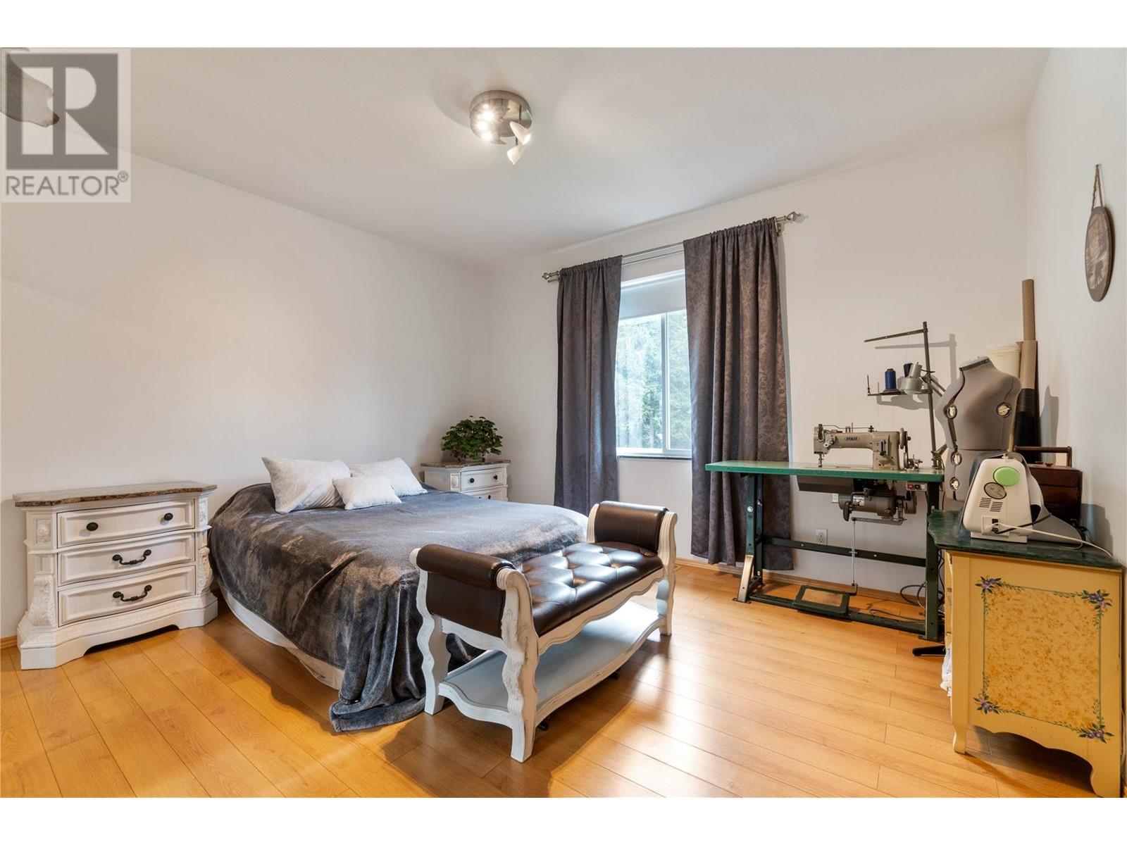  1534 Recline Ridge Road, Tappen