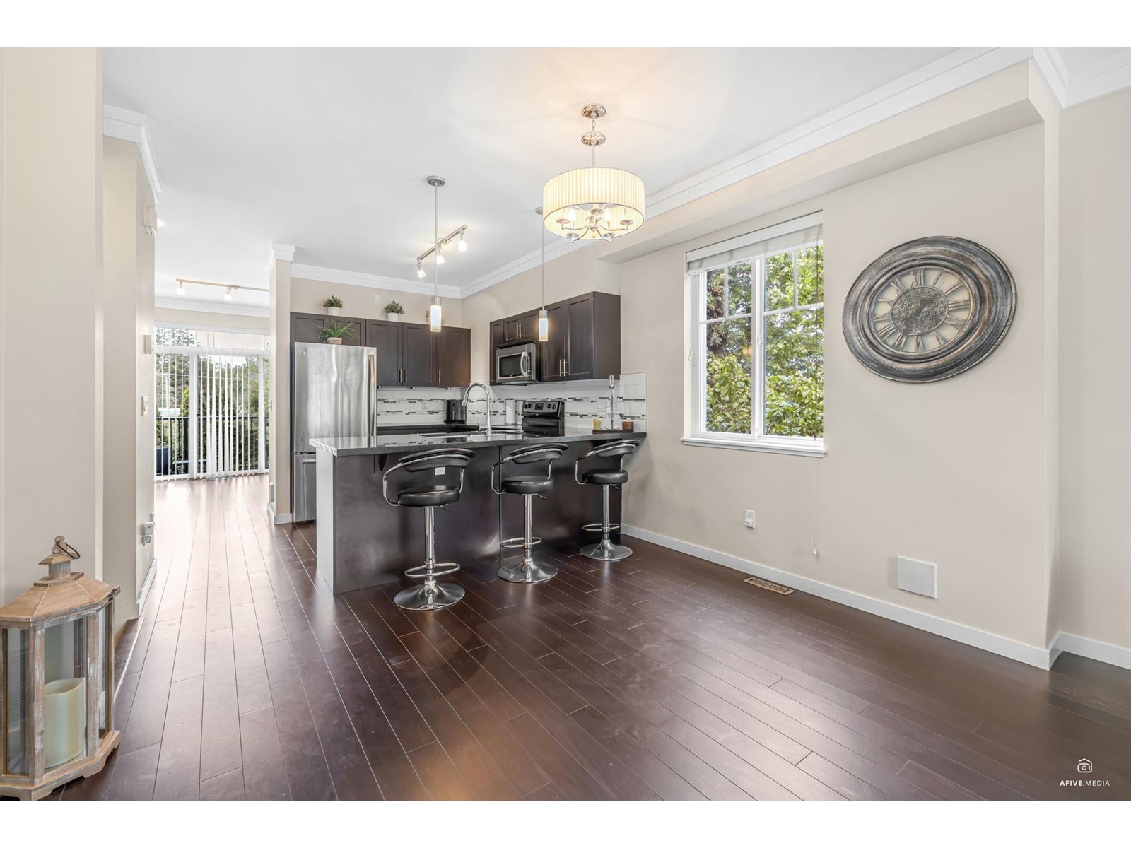 Photo 8 of 36 14356 63 A Avenue, Surrey BC