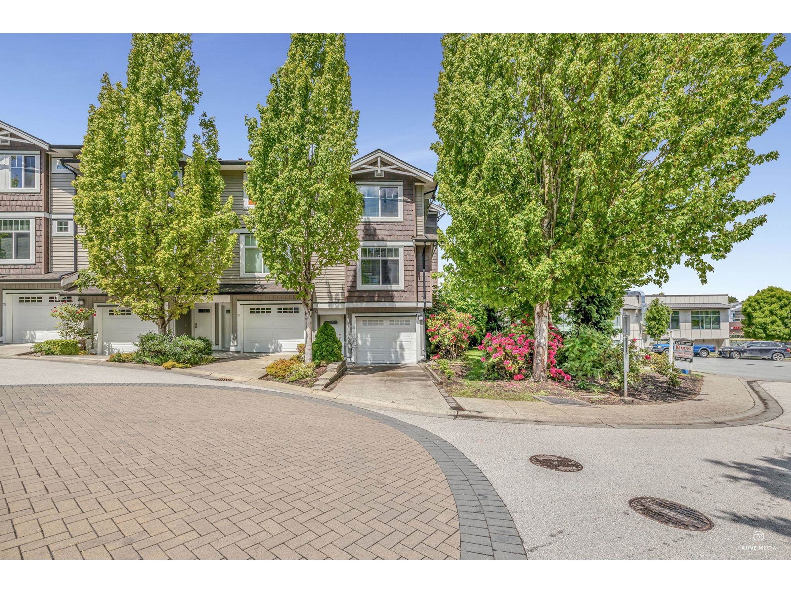 Photo 25 of 36 14356 63 A Avenue, Surrey BC