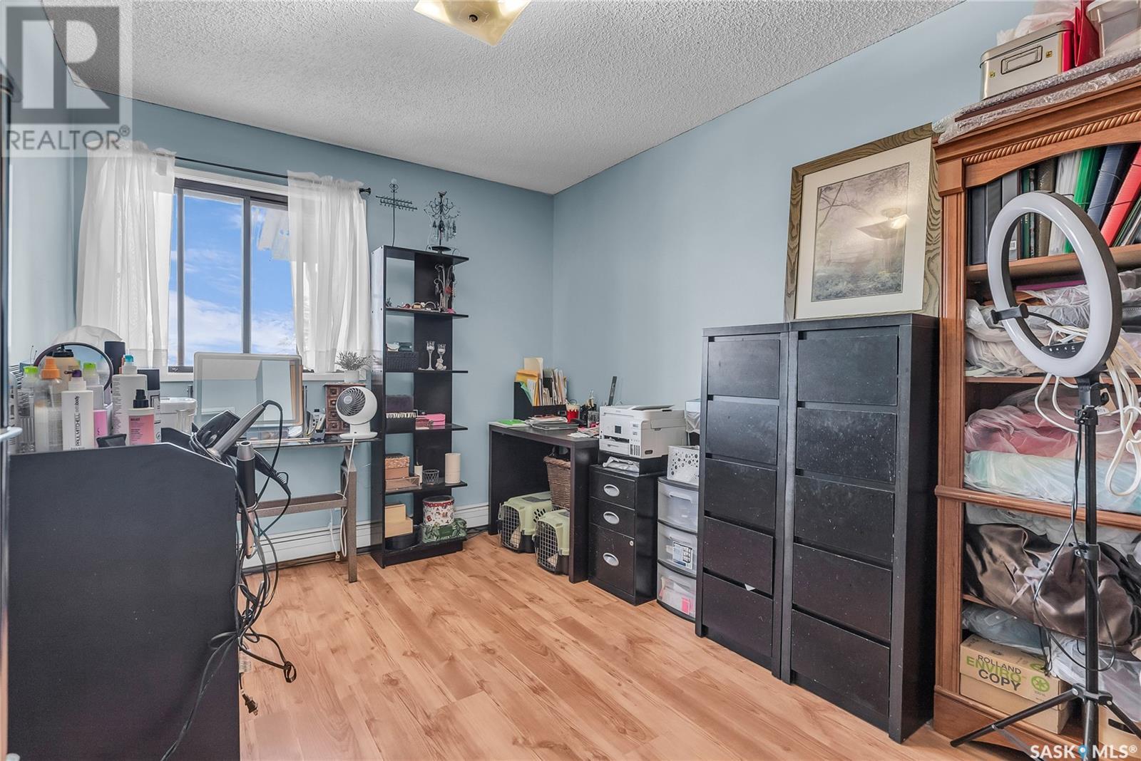 Single Family House Low rise for Sale in   Tait CRESCENT Saskatoon 