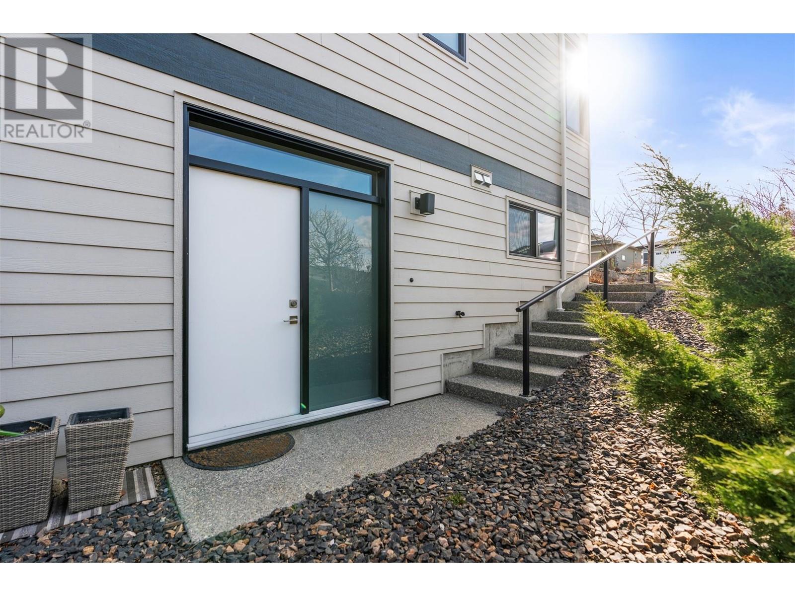  1021 Longacre Place, Vernon