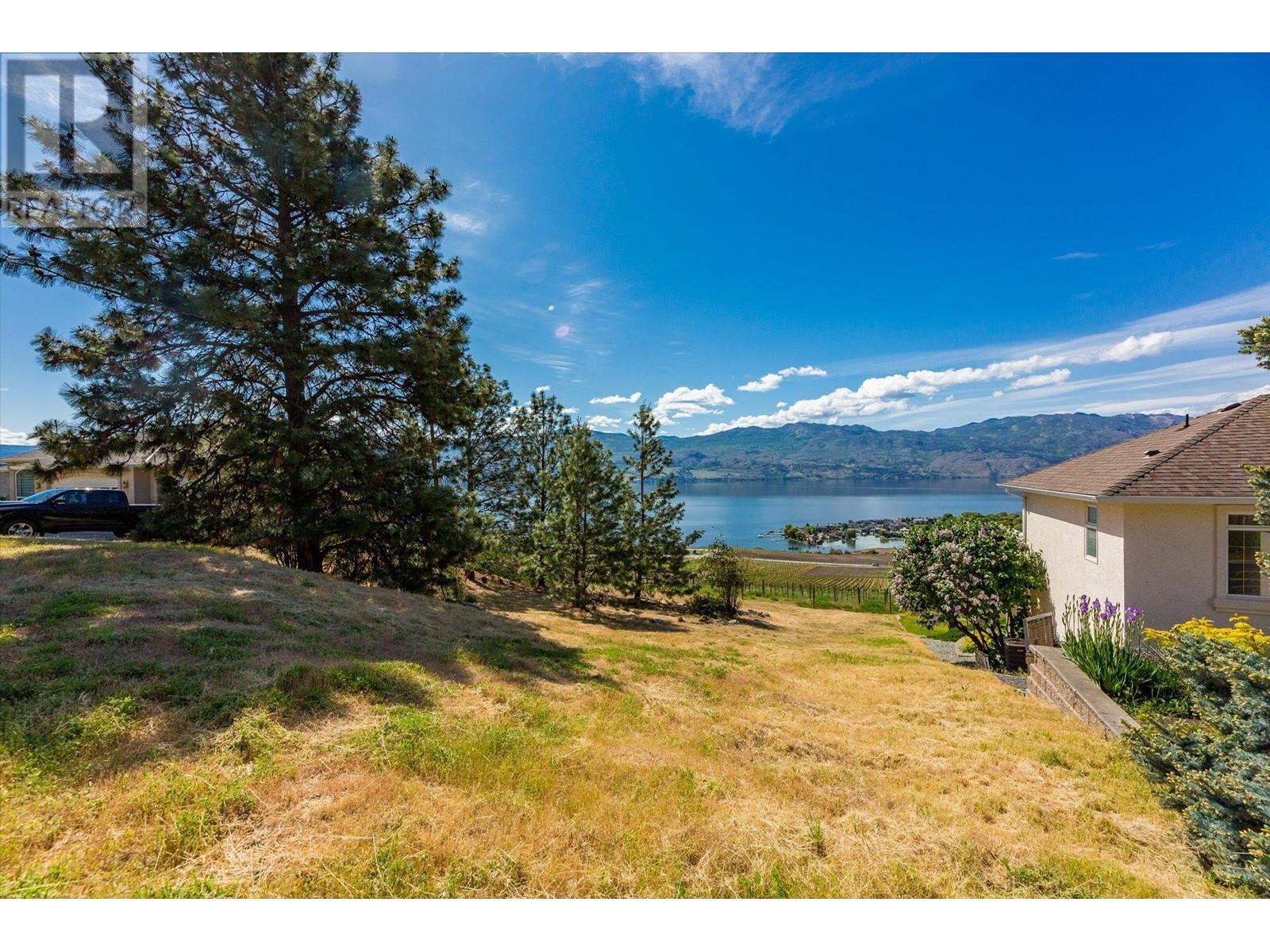  1345 Gregory Road, West Kelowna