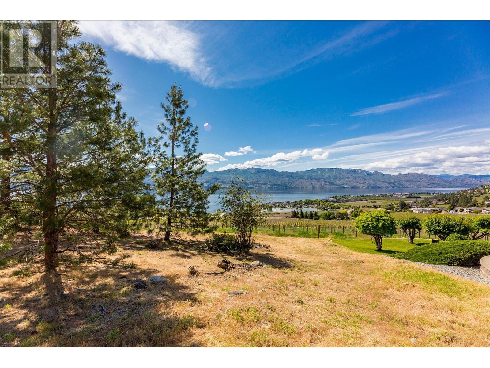  1345 Gregory Road, West Kelowna