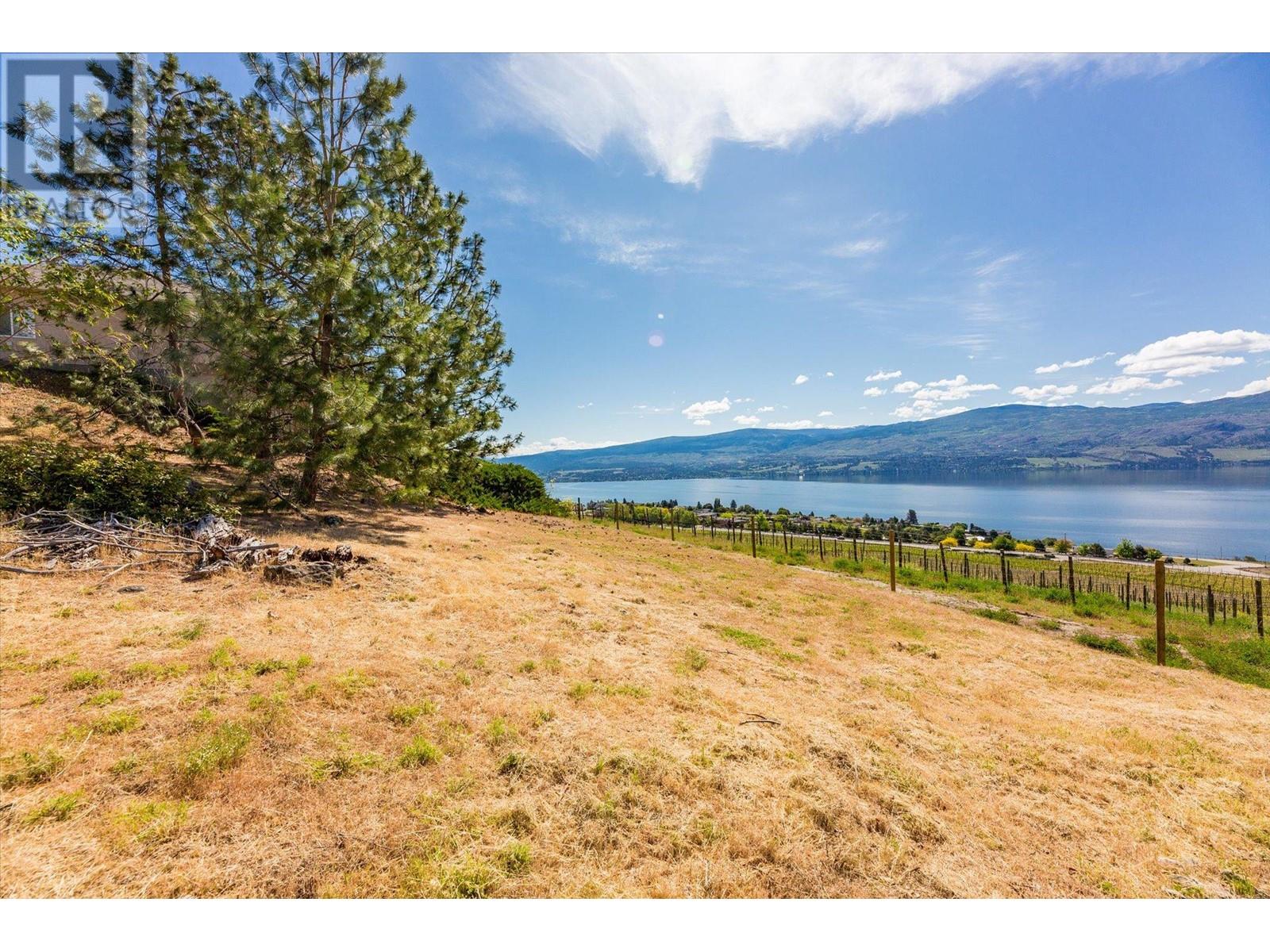  1345 Gregory Road, West Kelowna