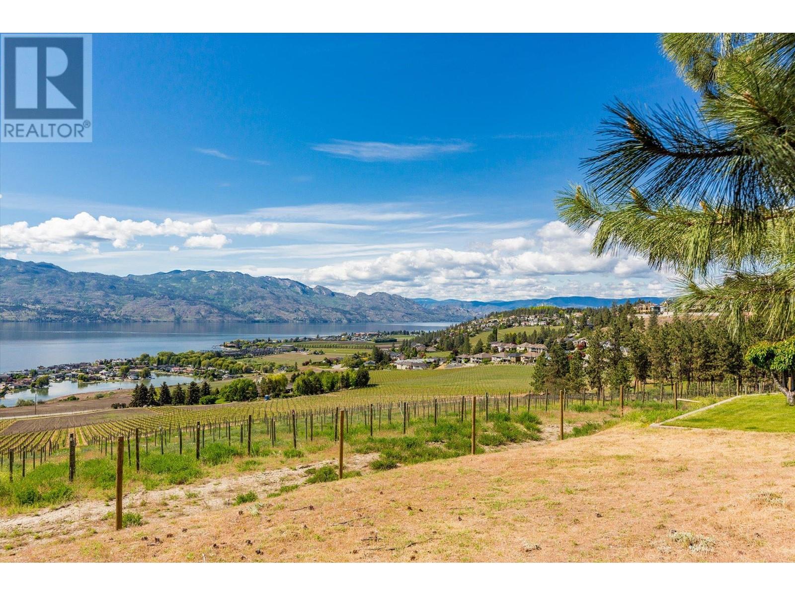  1345 Gregory Road, West Kelowna