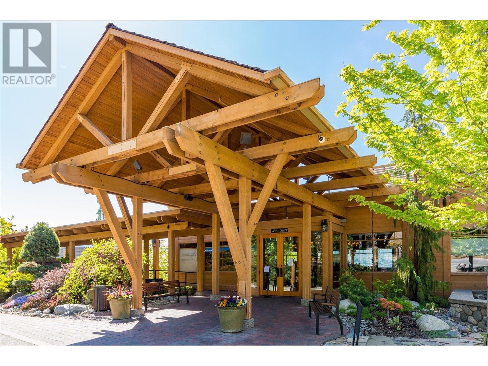  1345 Gregory Road, West Kelowna