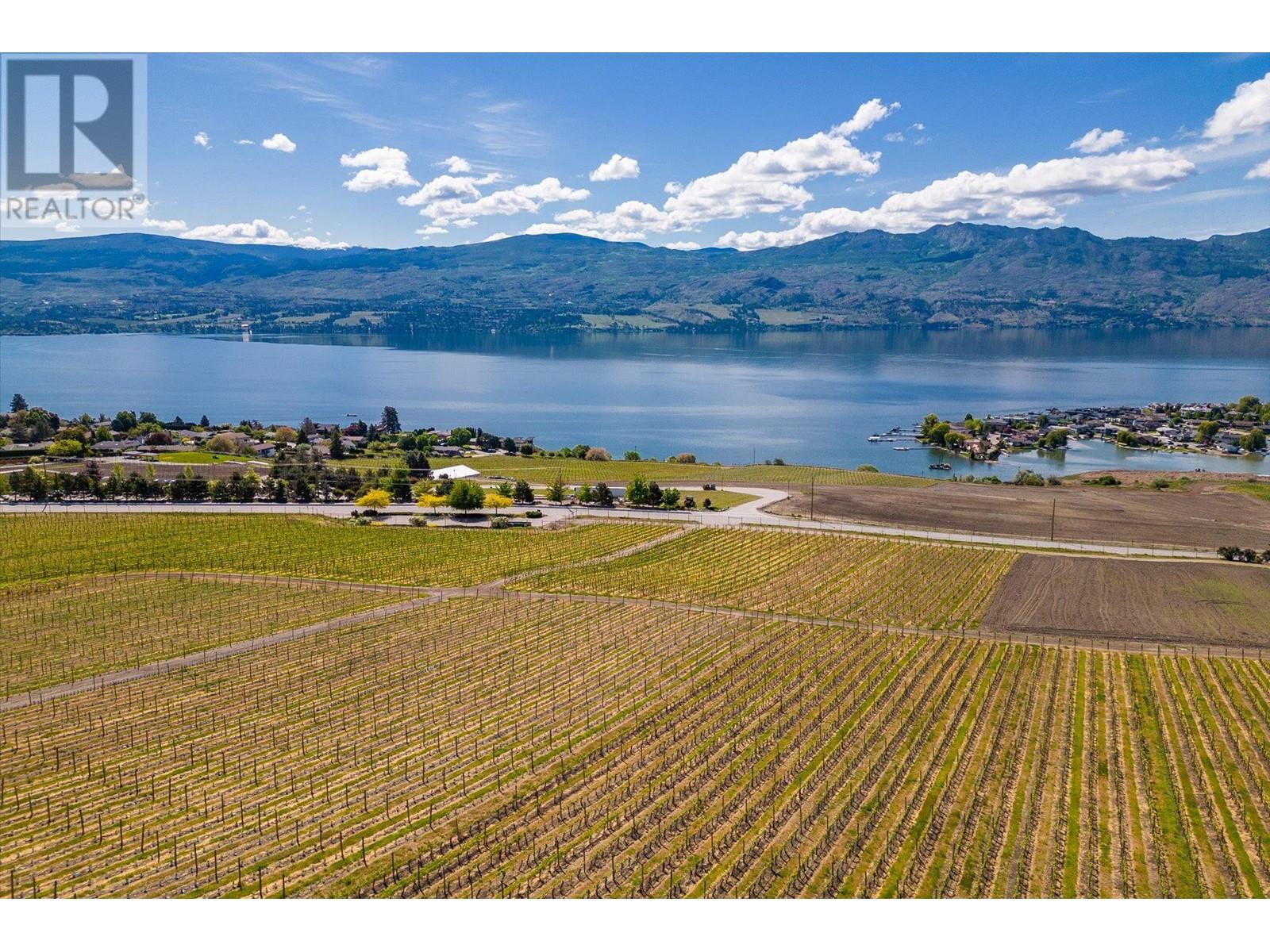 1345 Gregory Road, West Kelowna
