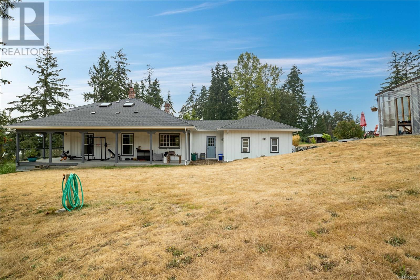 Photo 7 of 6742 Norcross Rd, Duncan BC