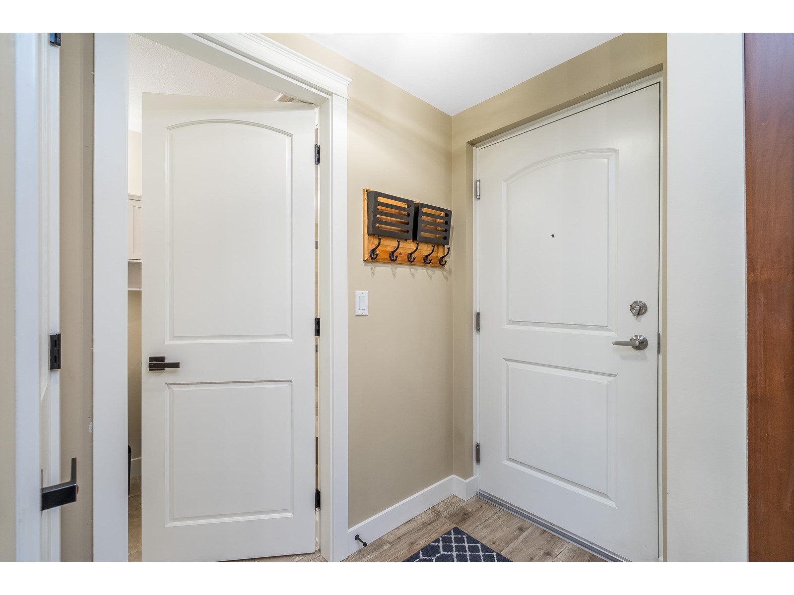 112 2860 TRETHEWEY STREET, Abbotsford real estate listing R3004969