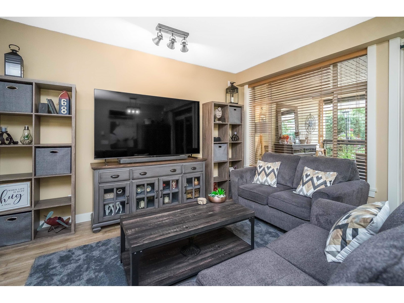 112 2860 TRETHEWEY STREET, Abbotsford real estate listing R3004969