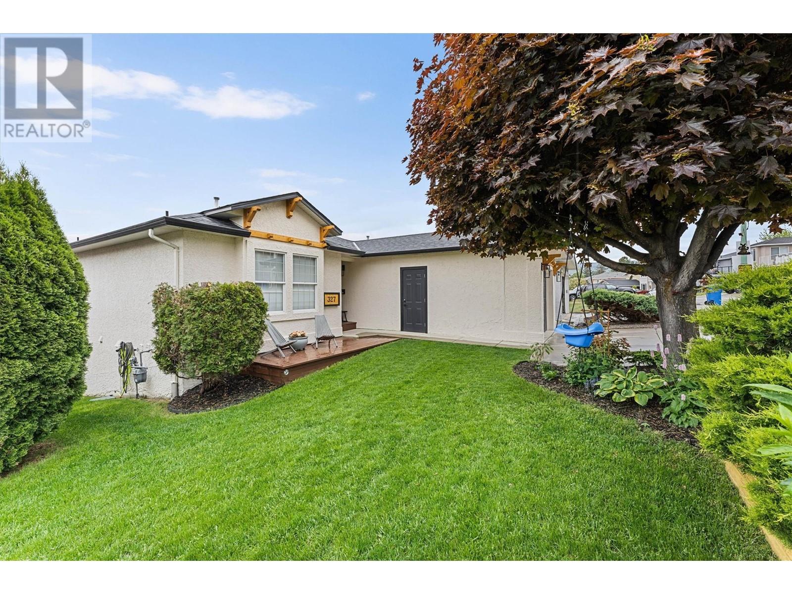 327 2440 Old Okanagan Highway, West Kelowna