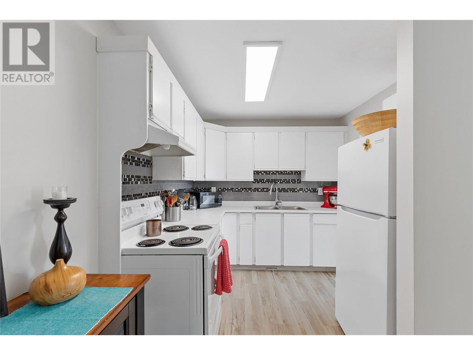 #229 4202 ALEXIS PARK DRIVE - Image 6