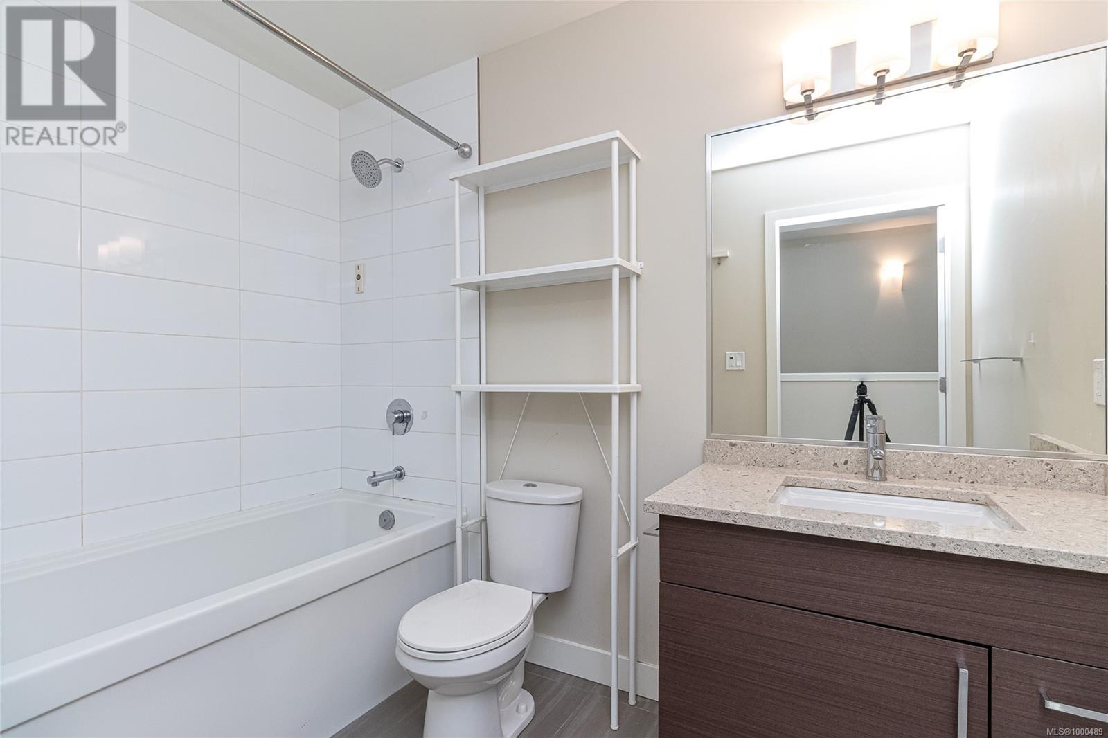 #102 4000 SHELBOURNE ST - Image 35