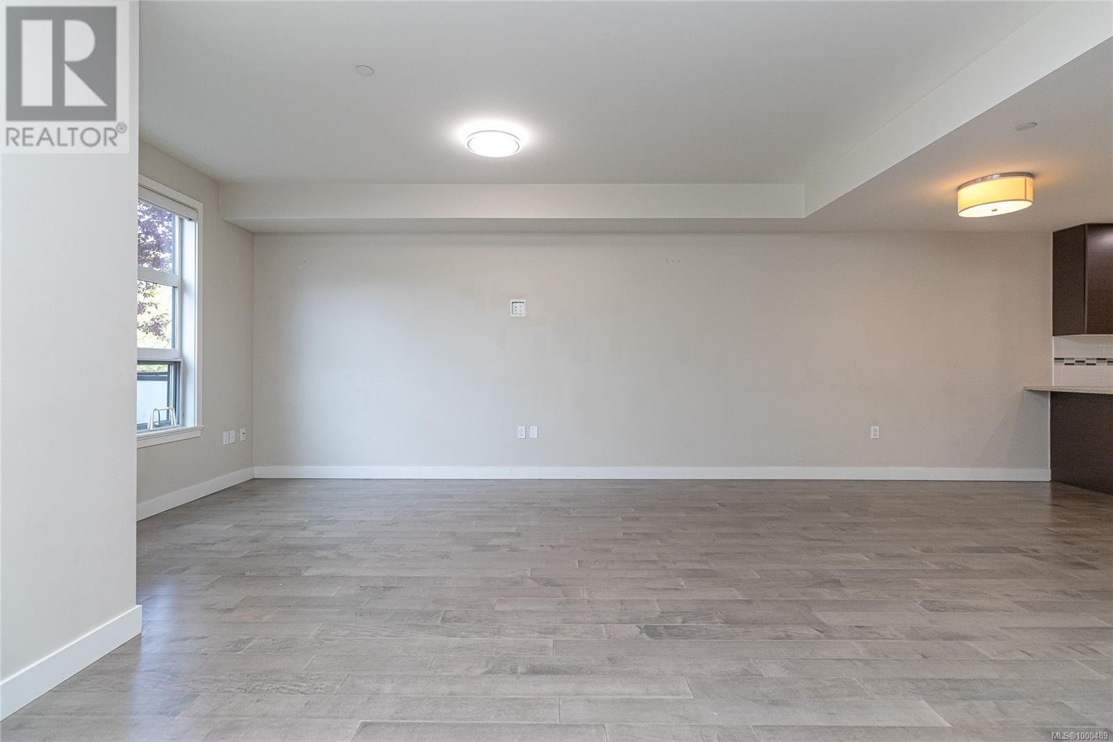 #102 4000 SHELBOURNE ST - Image 7
