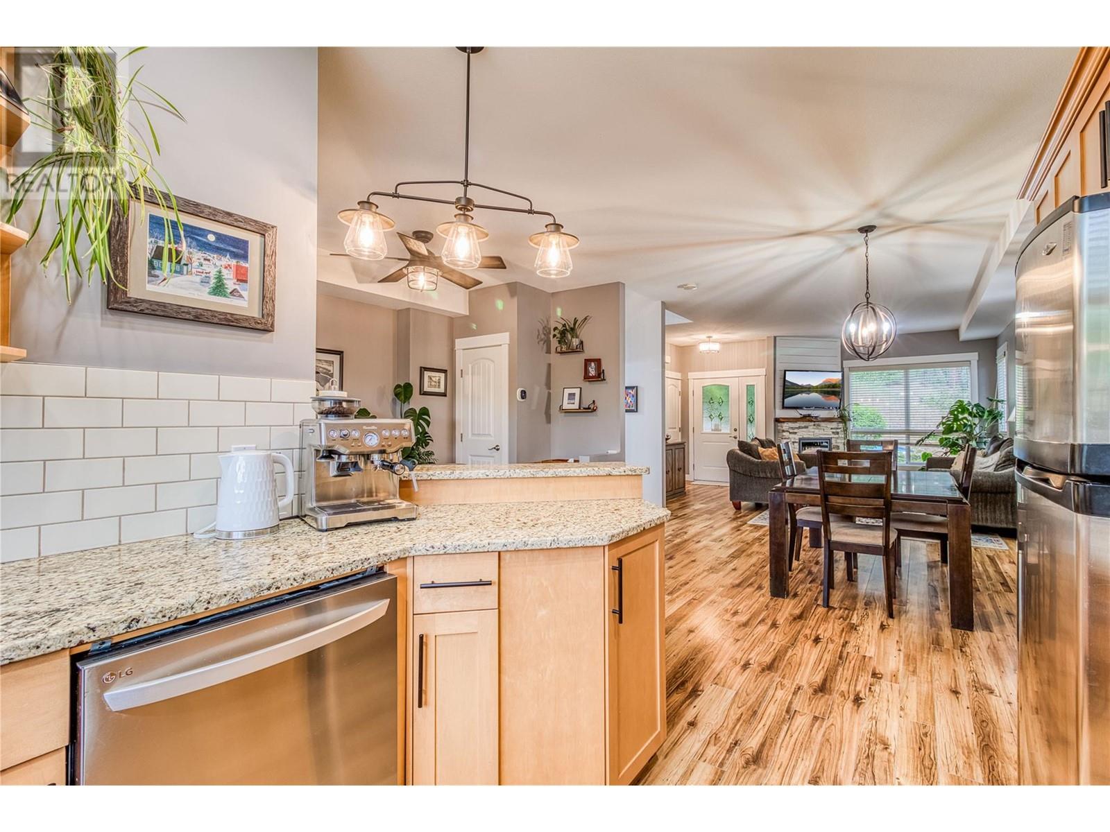 8 3277 Broadview Road, West Kelowna
