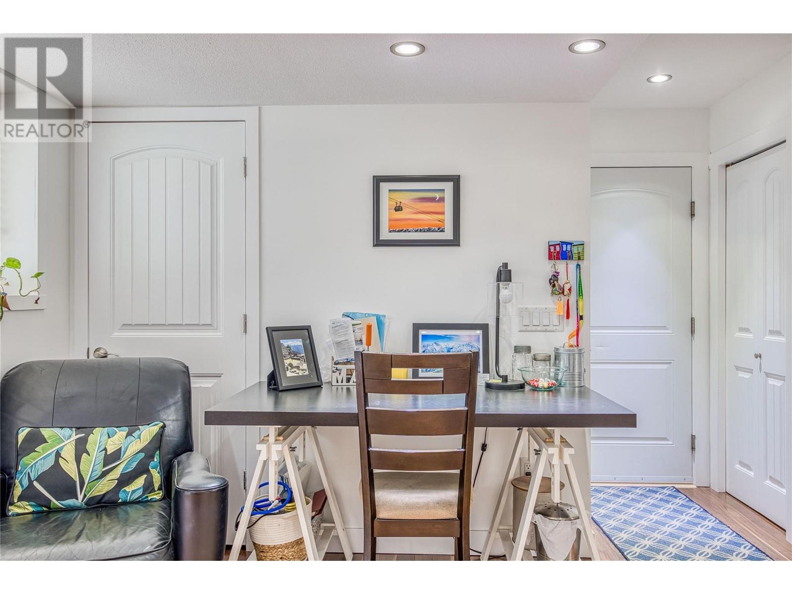 8 3277 Broadview Road, West Kelowna