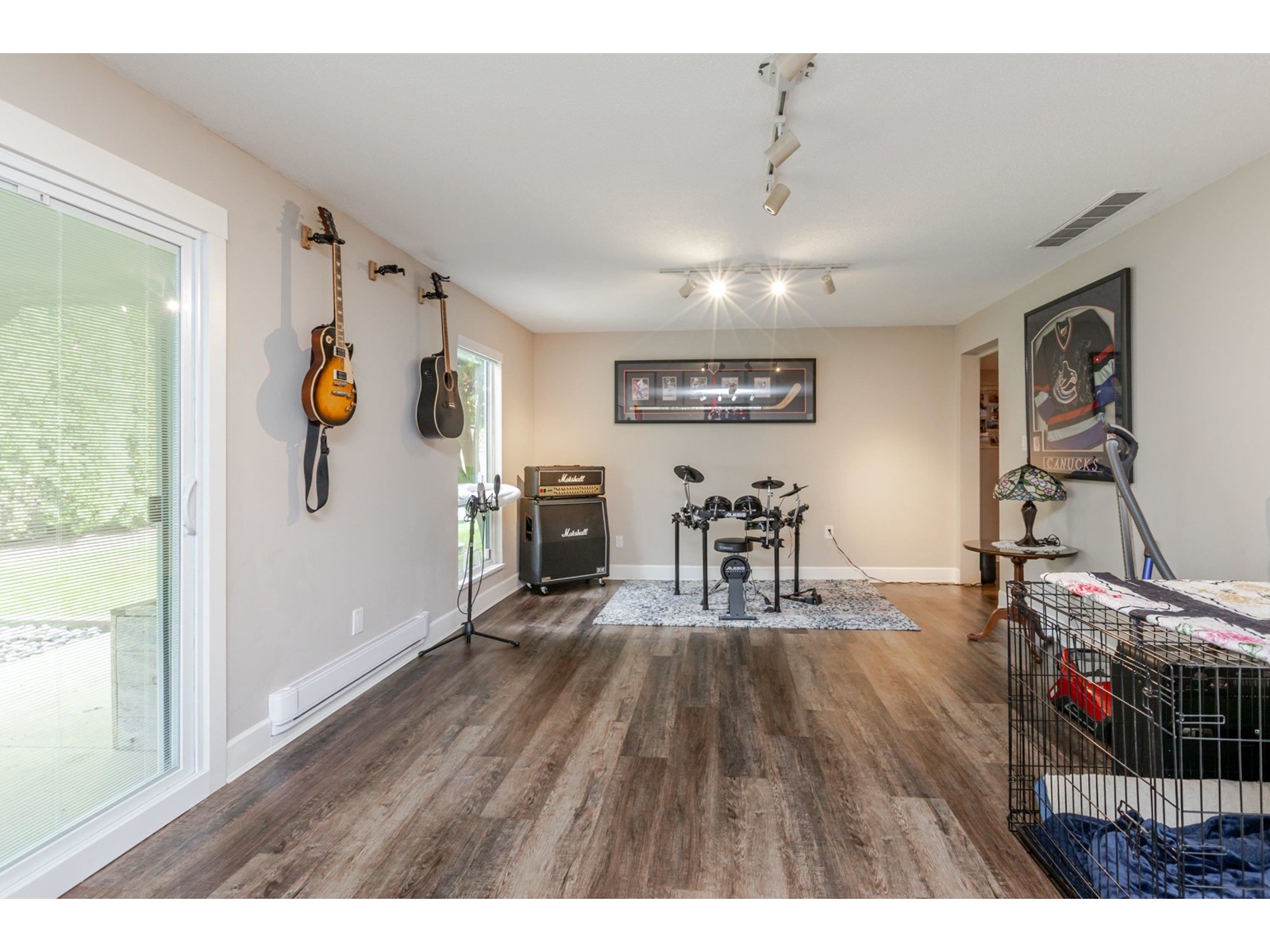 Photo 9 of 3376 197 Street, Langley BC