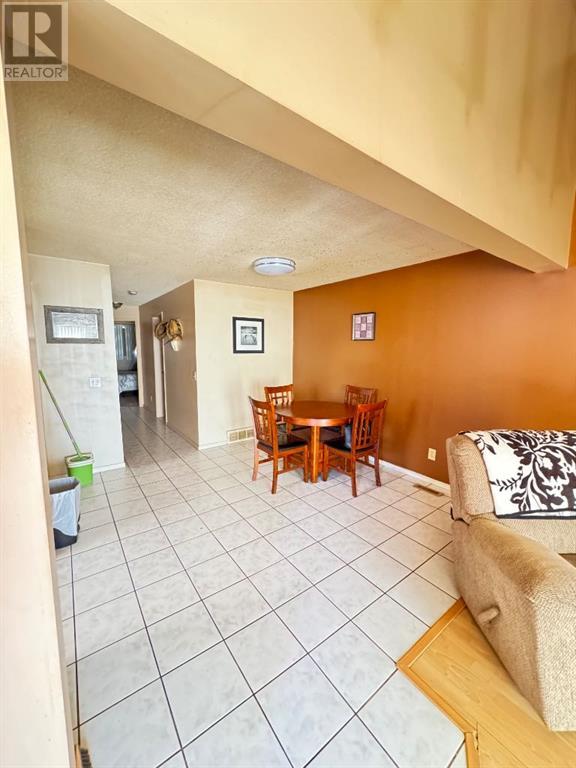 Single Family House Bungalow for Sale in  Rundlehorn Drive NE Pineridge Calgary 