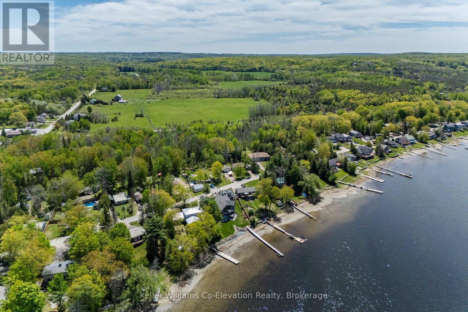 Photo 30 of 115 Mitchells Beach Road, Tay ON