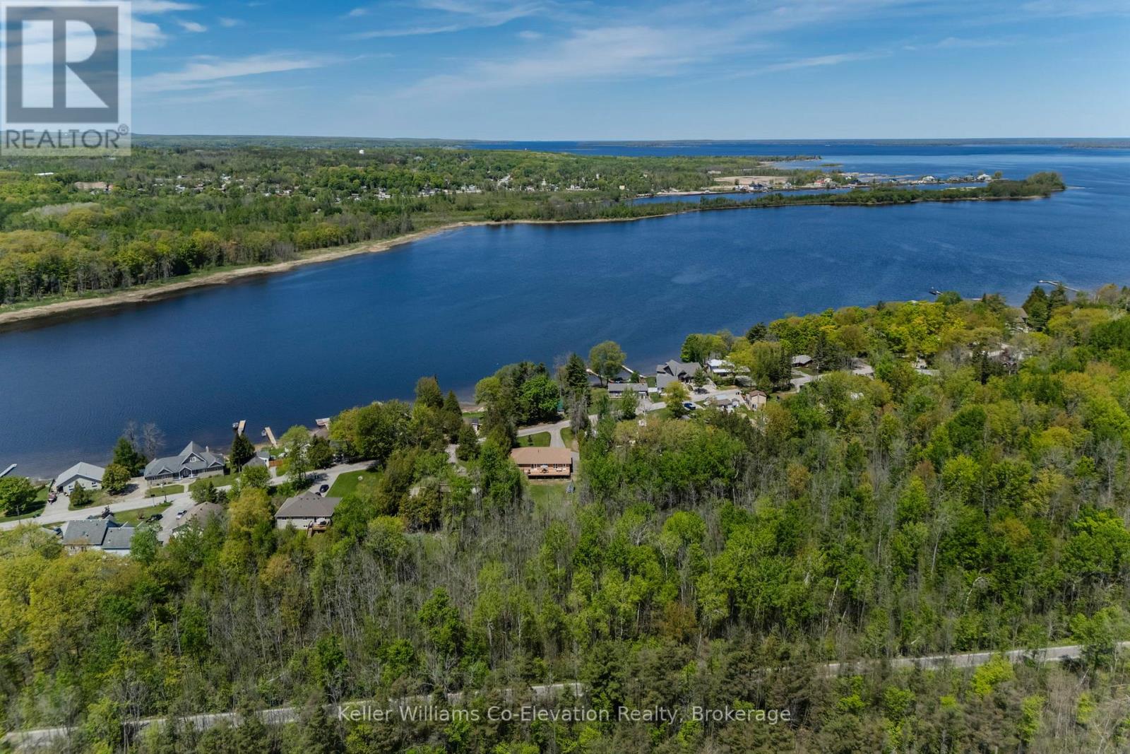 Photo 31 of 115 Mitchells Beach Road, Tay ON