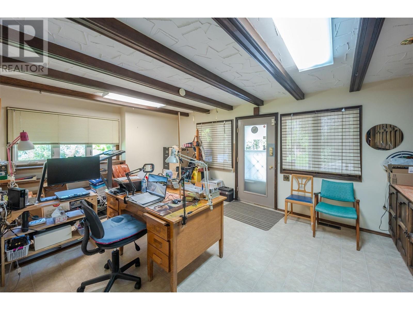 1209 LAKESHORE Drive, Osoyoos