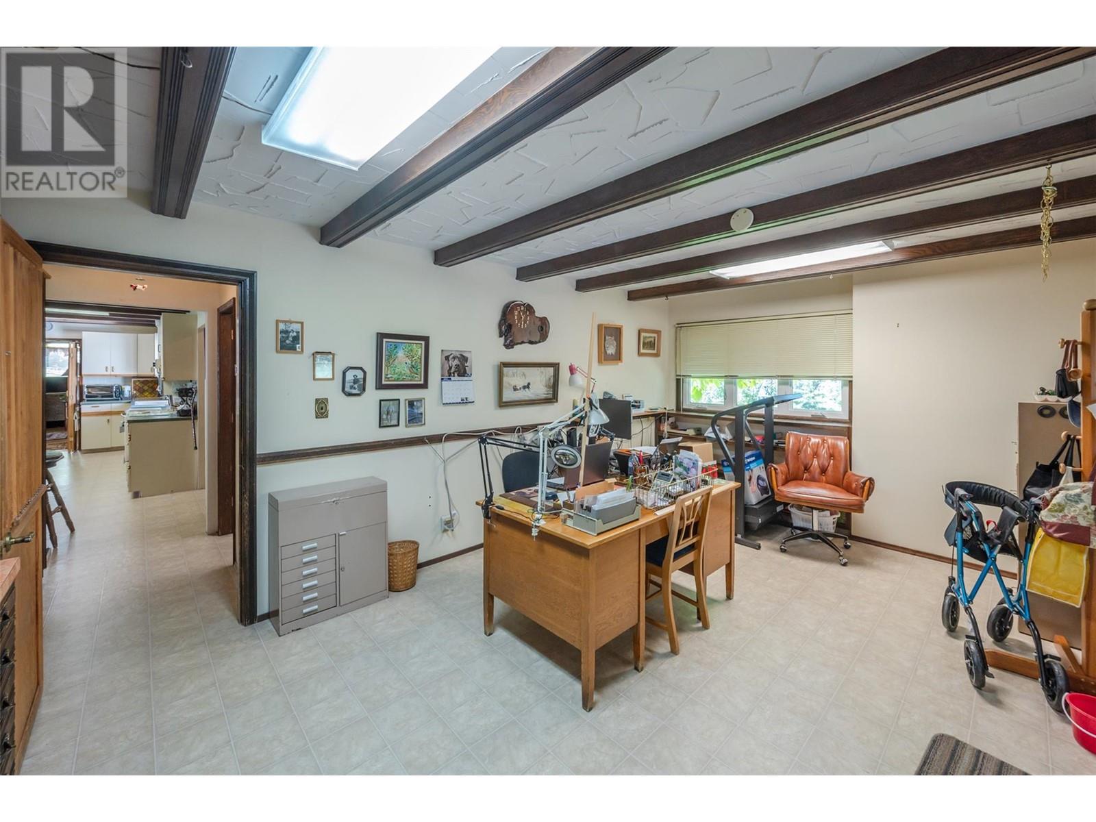 1209 LAKESHORE Drive, Osoyoos