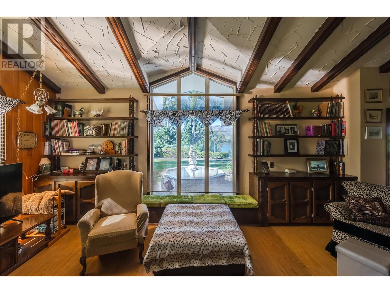 1209 LAKESHORE Drive, Osoyoos