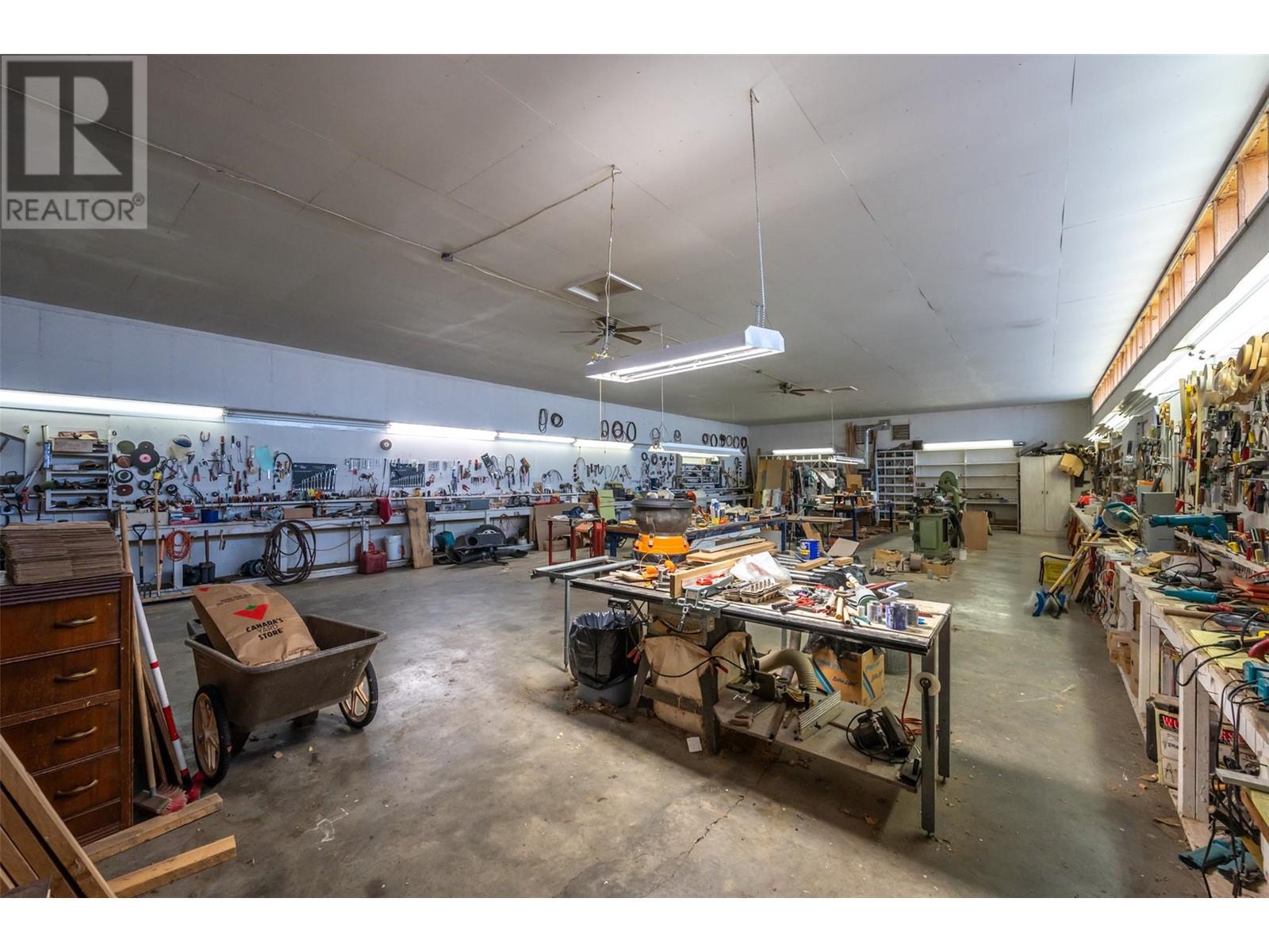 1209 LAKESHORE Drive, Osoyoos