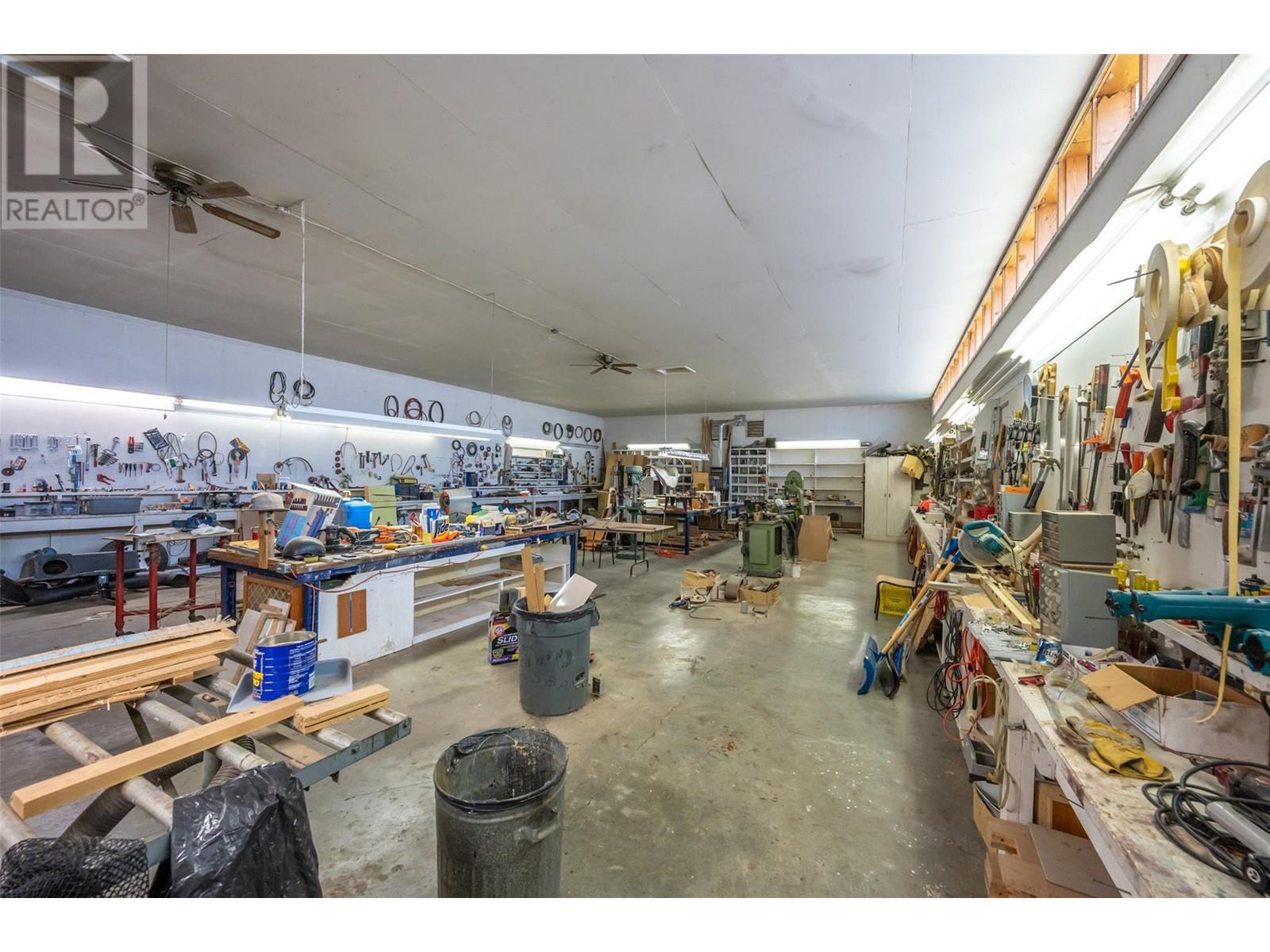 1209 LAKESHORE Drive, Osoyoos