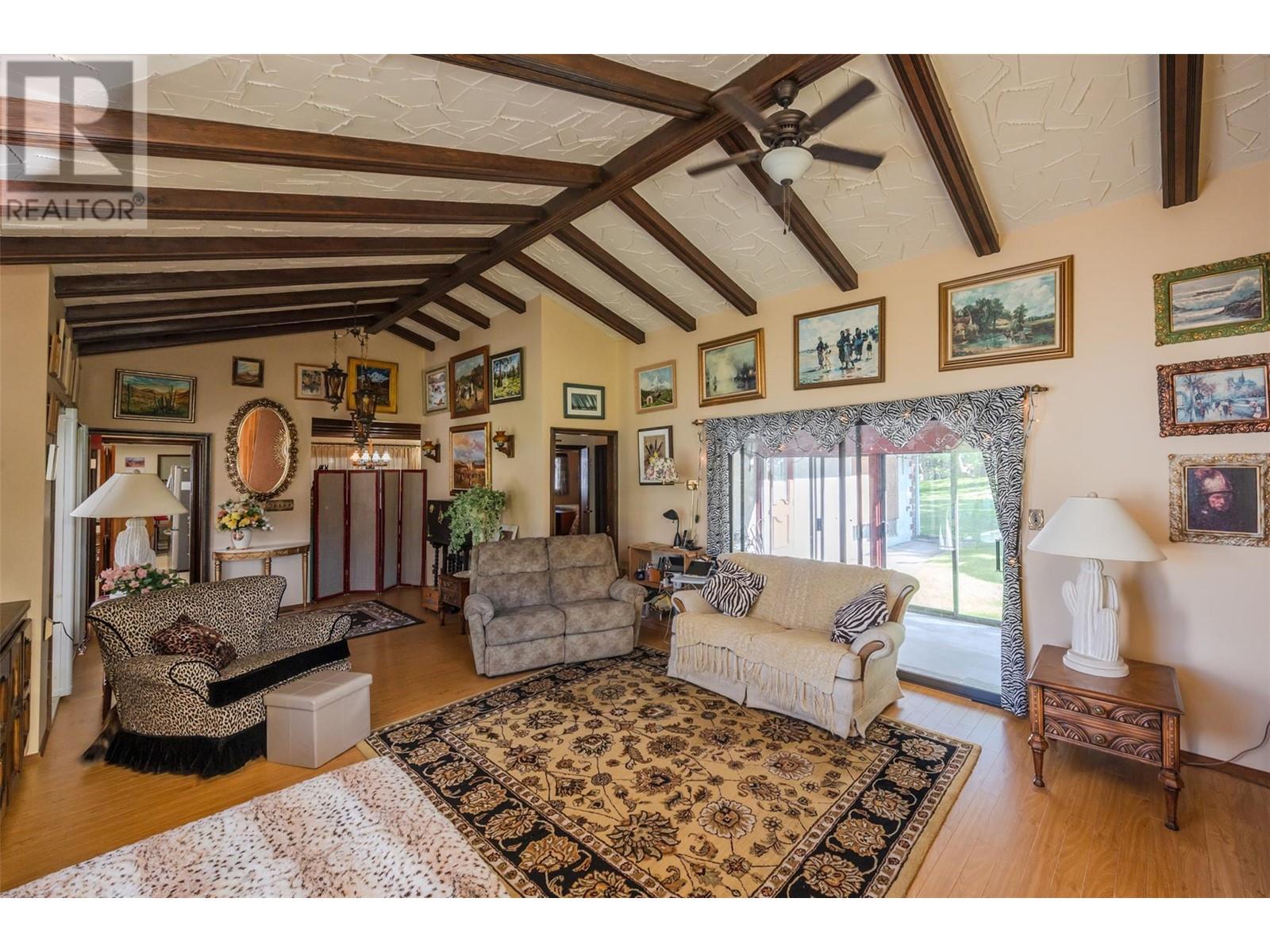 1209 LAKESHORE Drive, Osoyoos