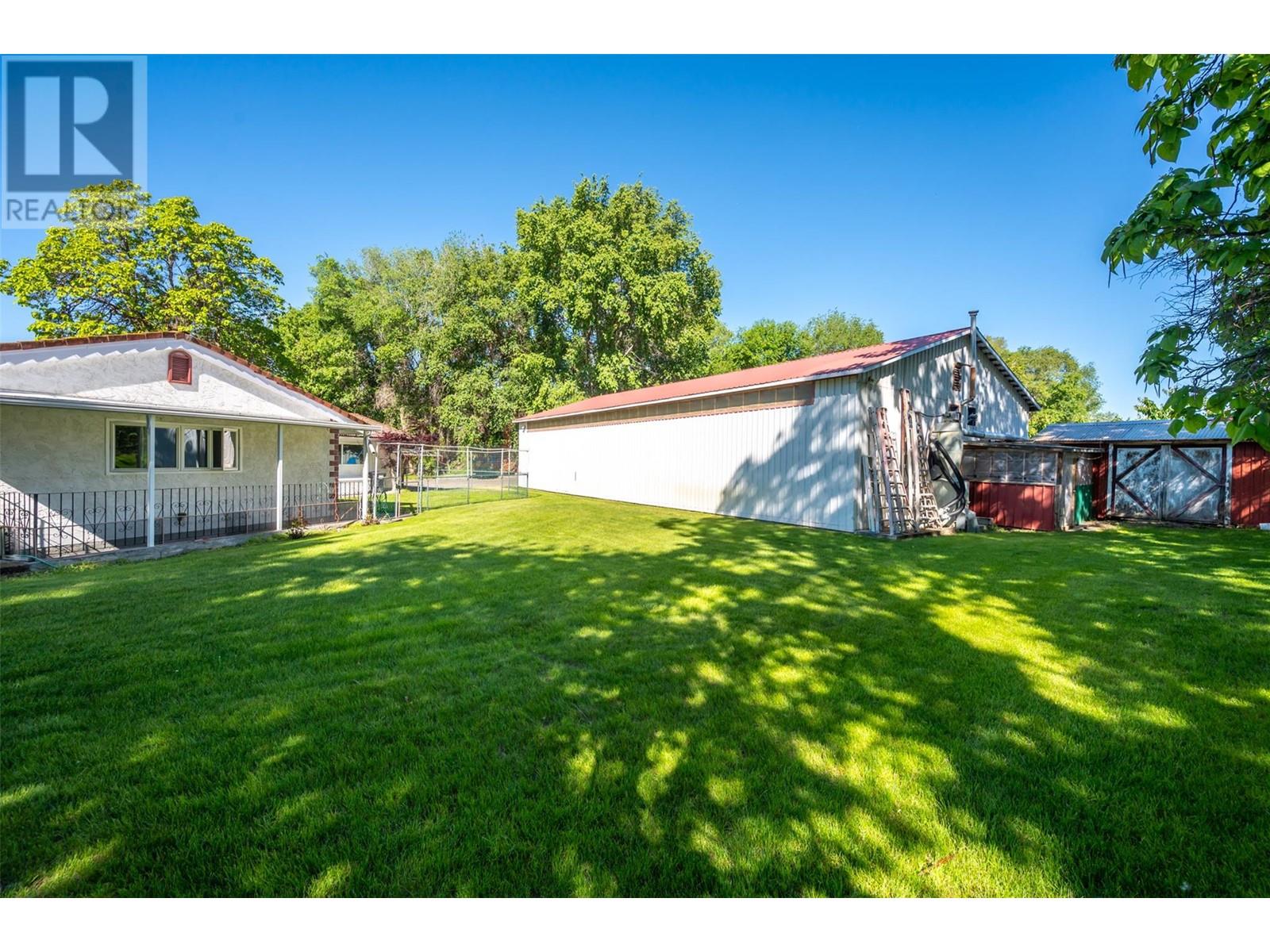 1209 LAKESHORE Drive, Osoyoos