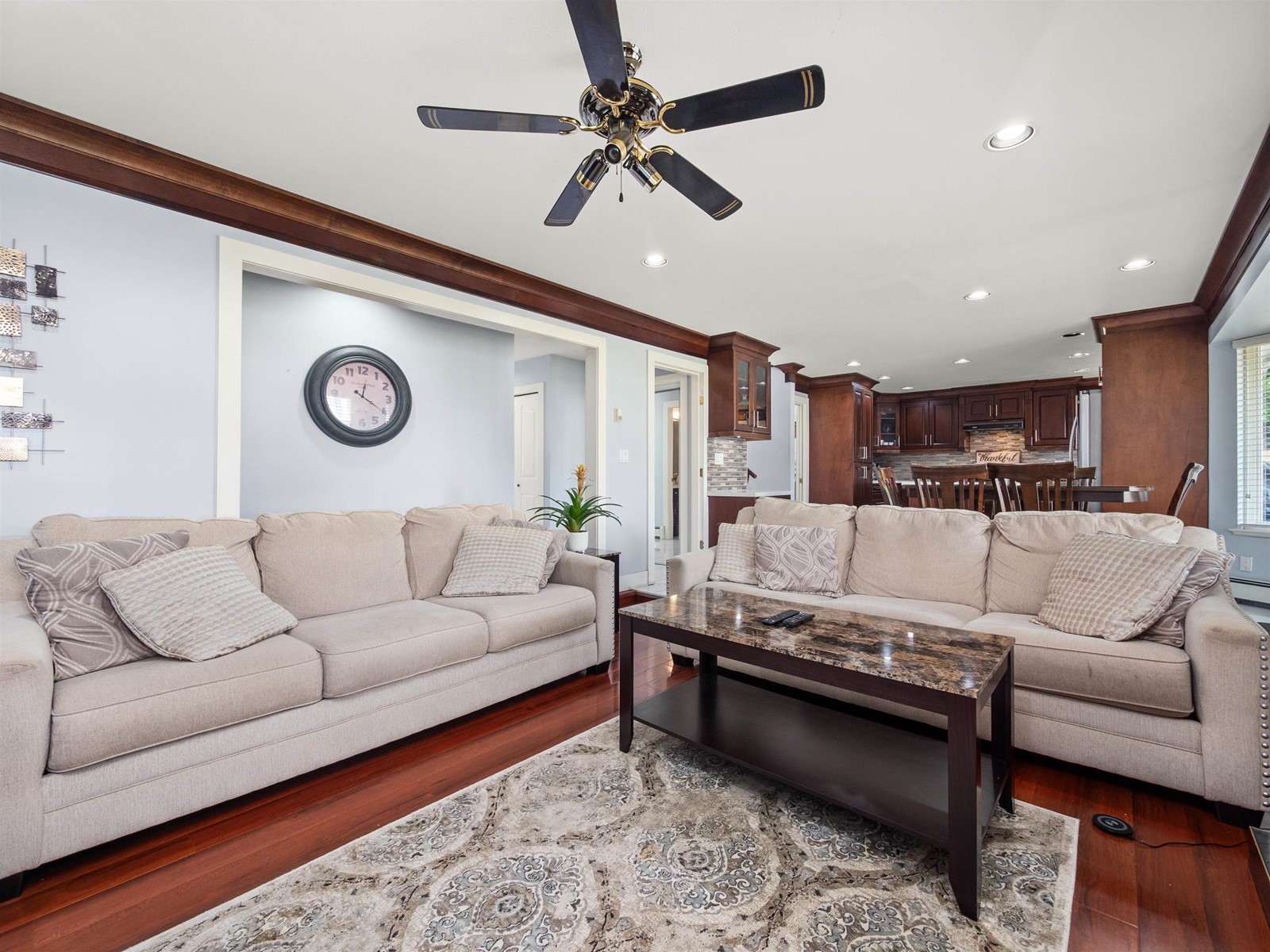 Photo 9 of 13751 58 Avenue, Surrey BC