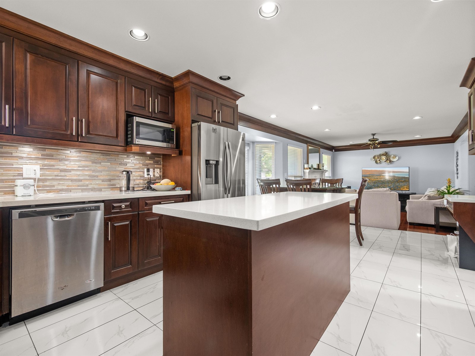 Photo 15 of 13751 58 Avenue, Surrey BC