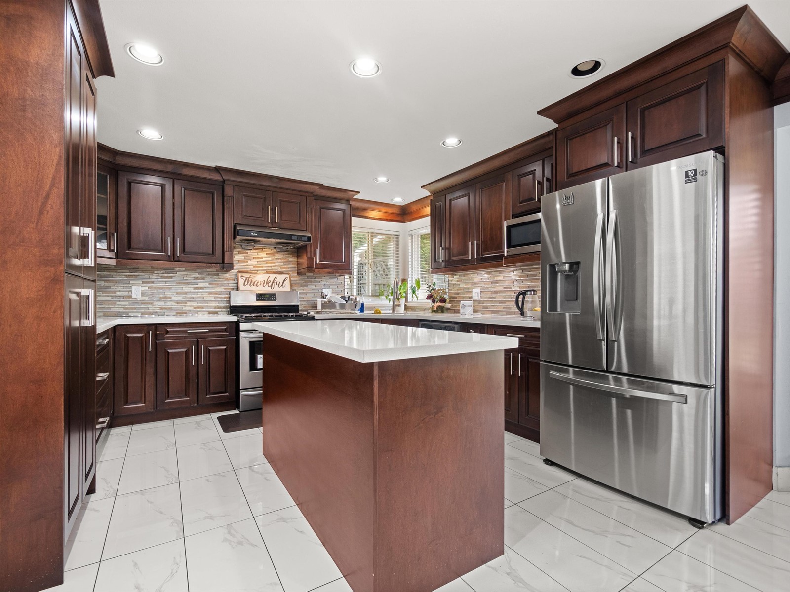 Photo 12 of 13751 58 Avenue, Surrey BC
