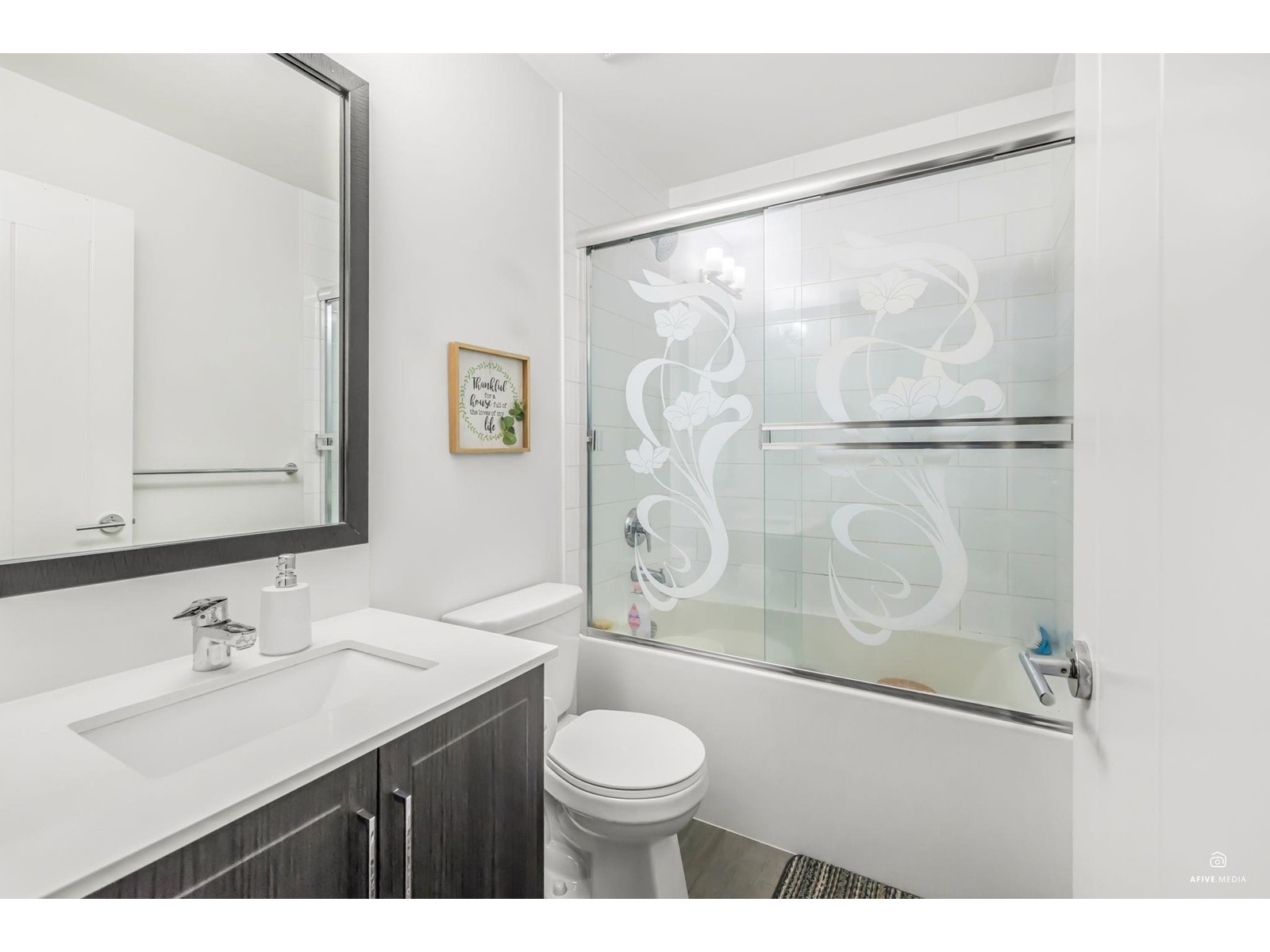 Photo 23 of 96 14555 68 Avenue, Surrey BC