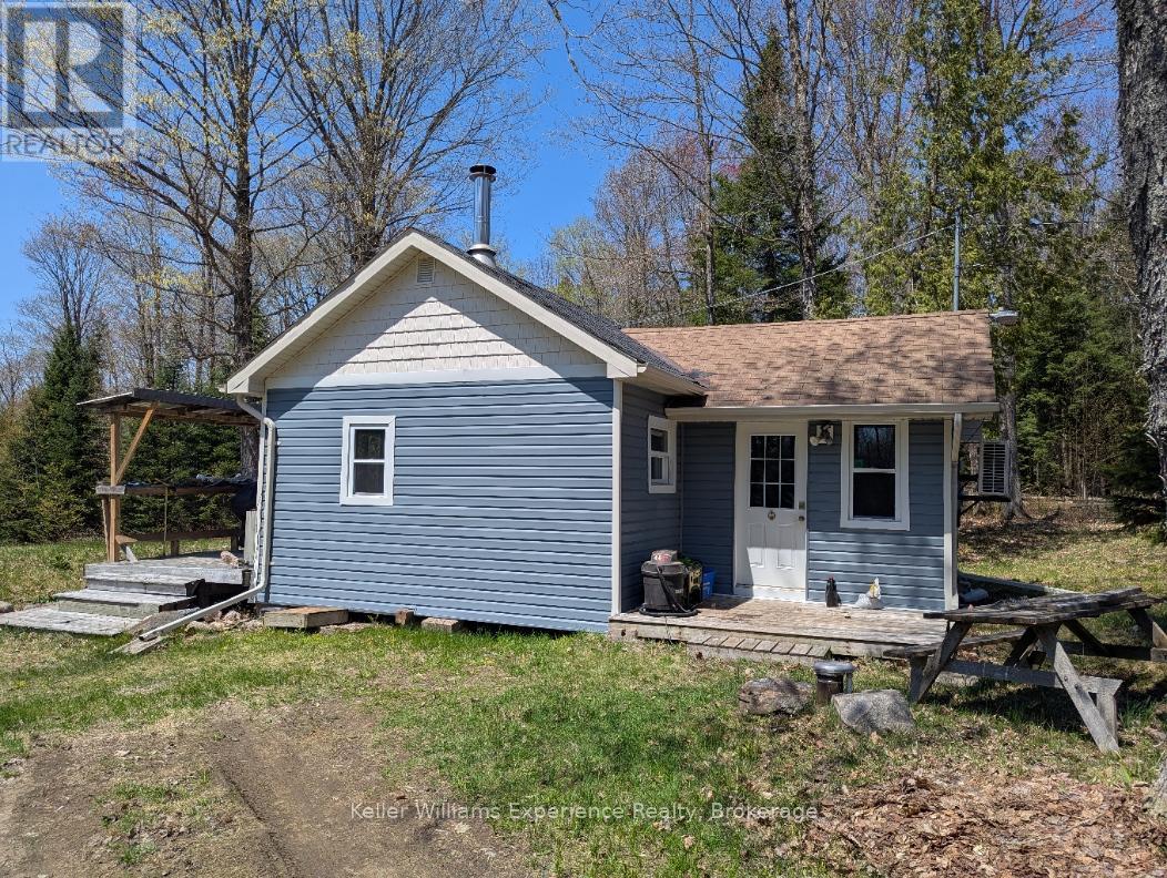 Photo 7 of 102 Old School House Road, Huntsville ON