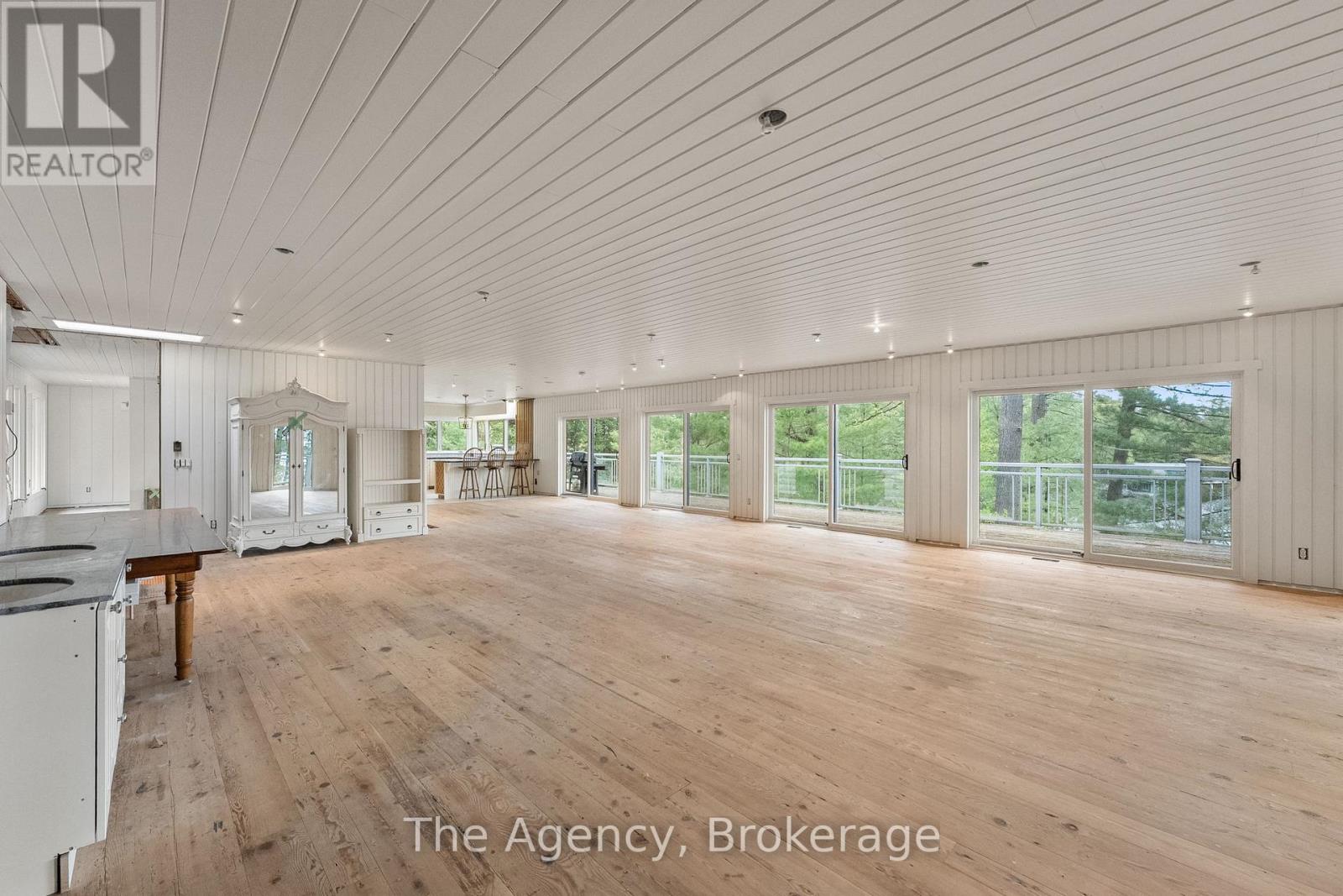 Photo 40 of 80 Tall Timbers Road, Seguin ON