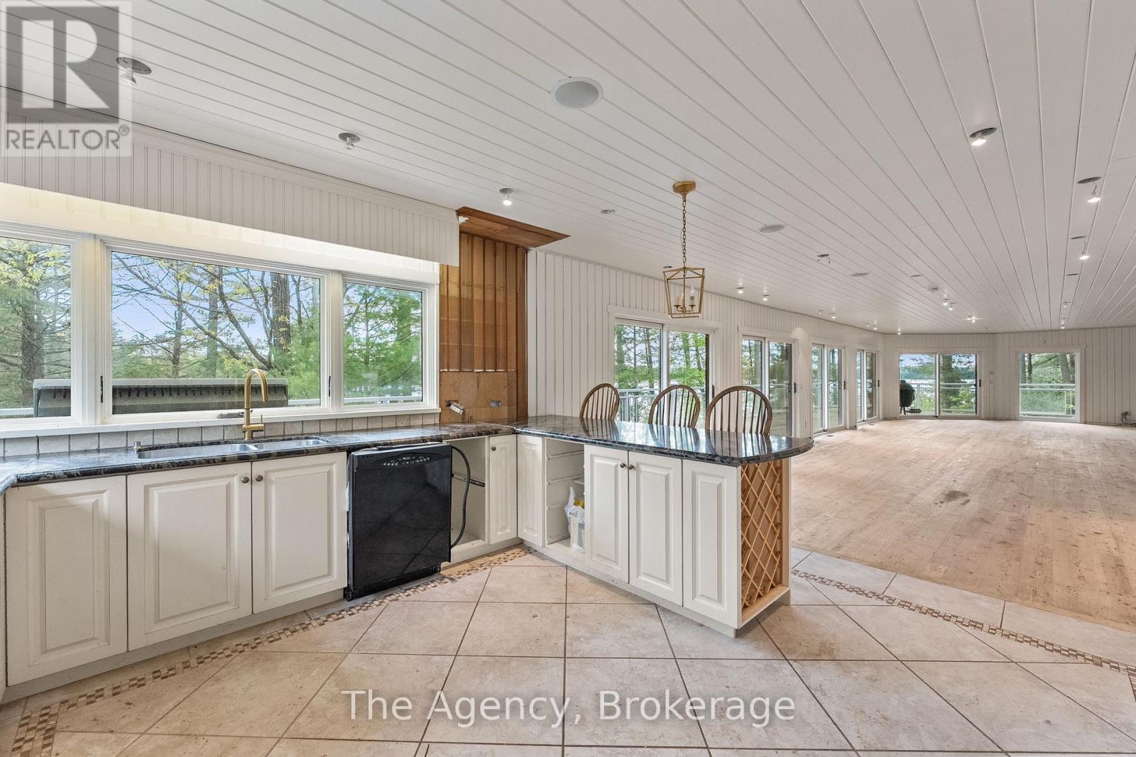 Photo 44 of 80 Tall Timbers Road, Seguin ON