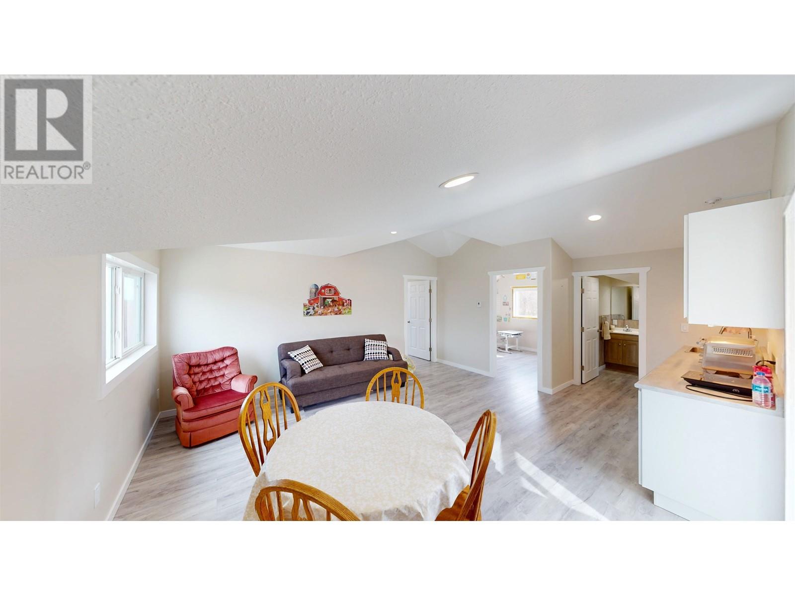 13610 WOLSEY SUBDIV, Charlie Lake