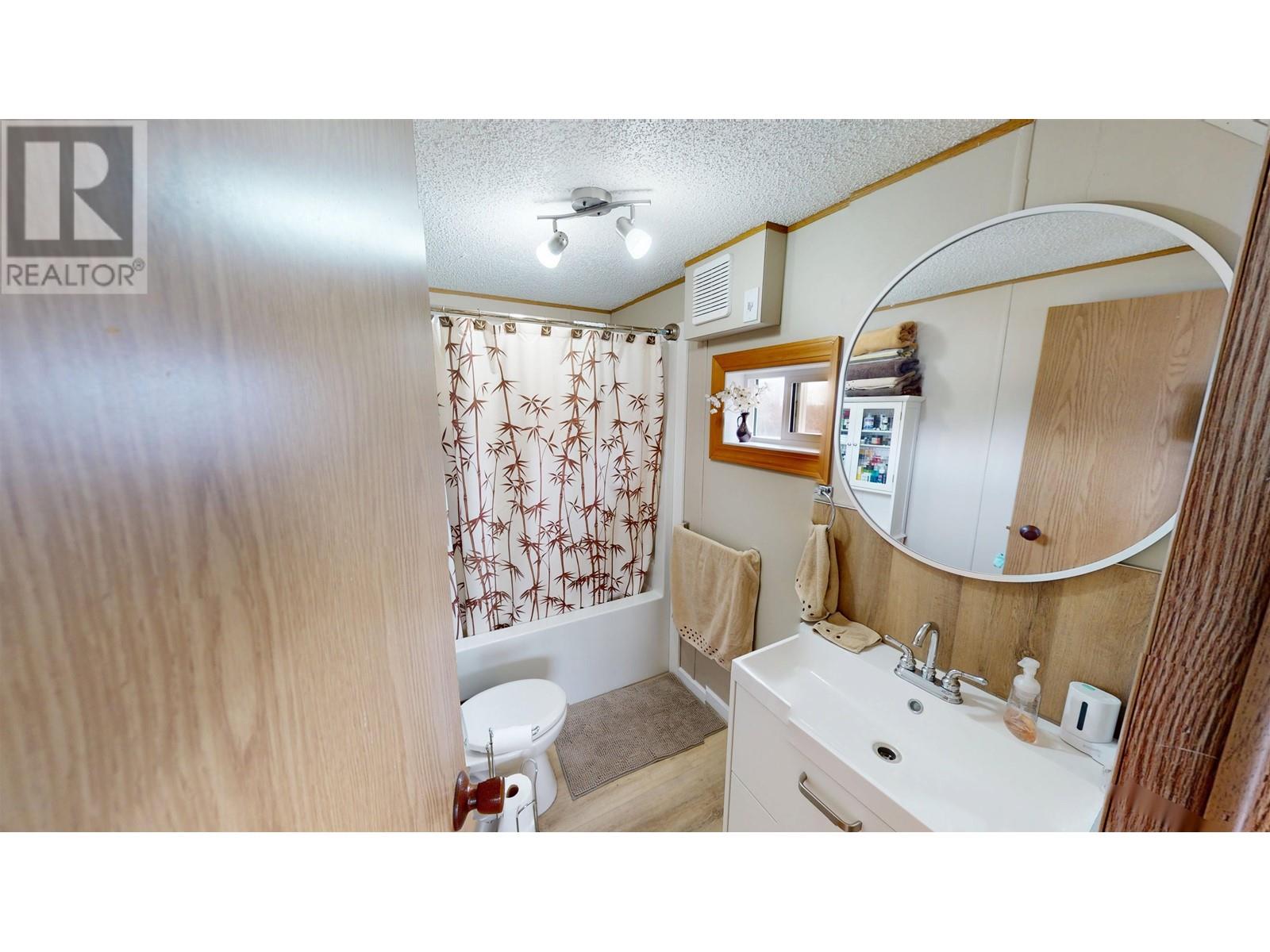 13610 WOLSEY SUBDIV, Charlie Lake