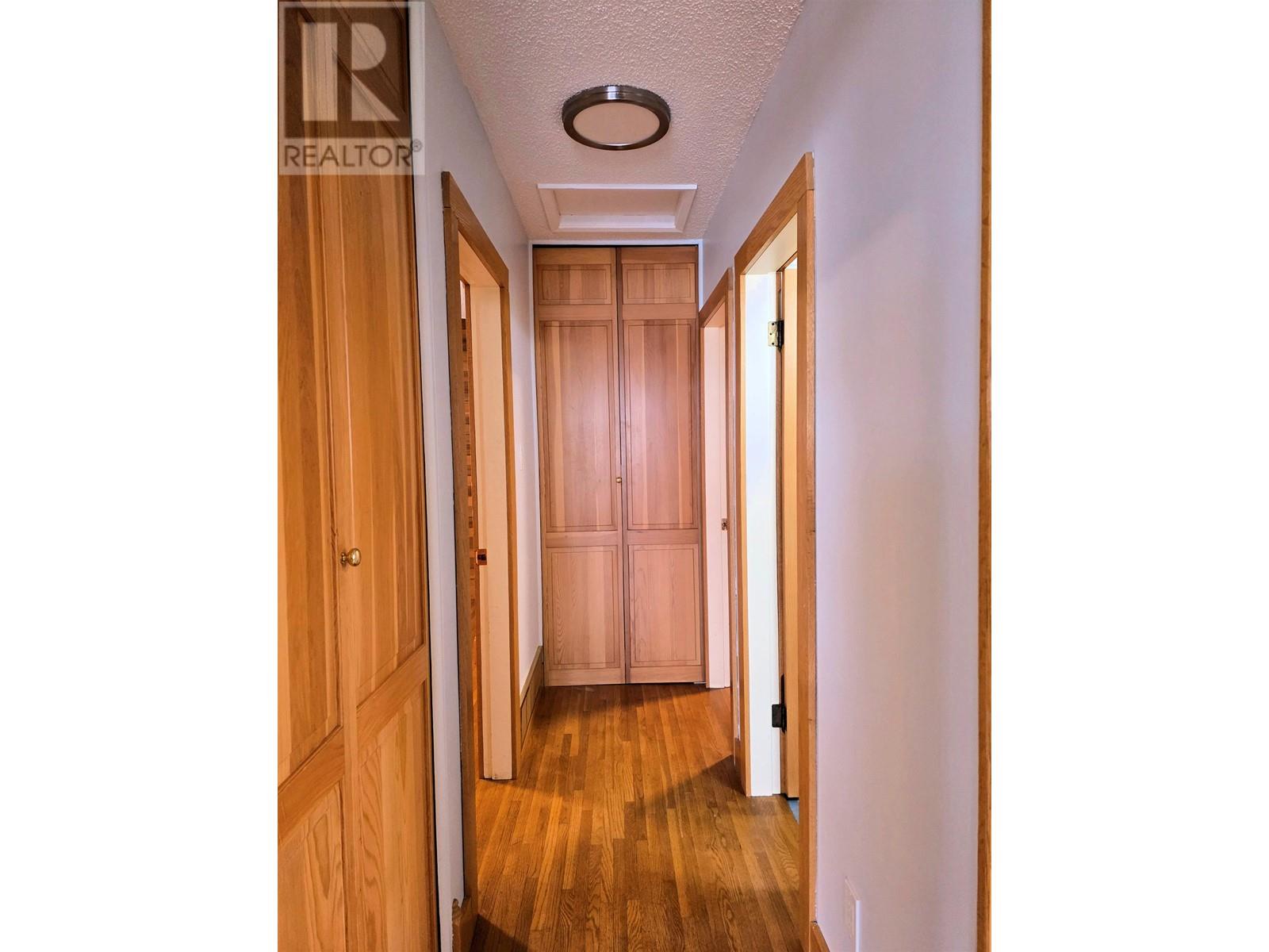10 MCDONALD AVENUE, Granisle