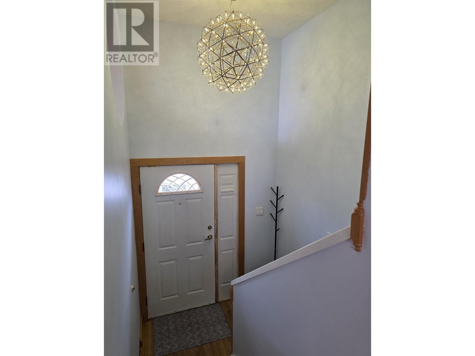 10 MCDONALD AVENUE, Granisle