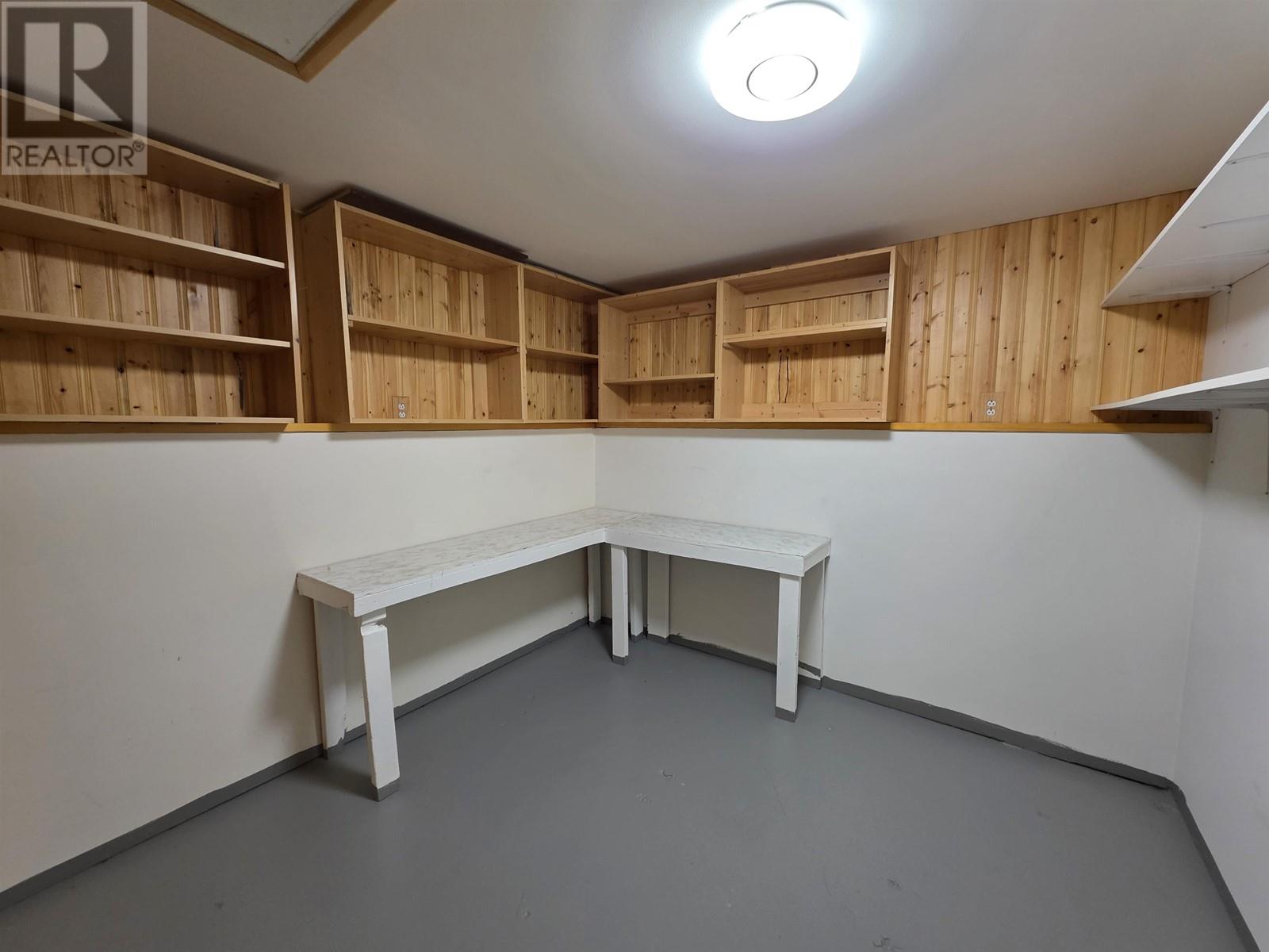 10 MCDONALD AVENUE, Granisle
