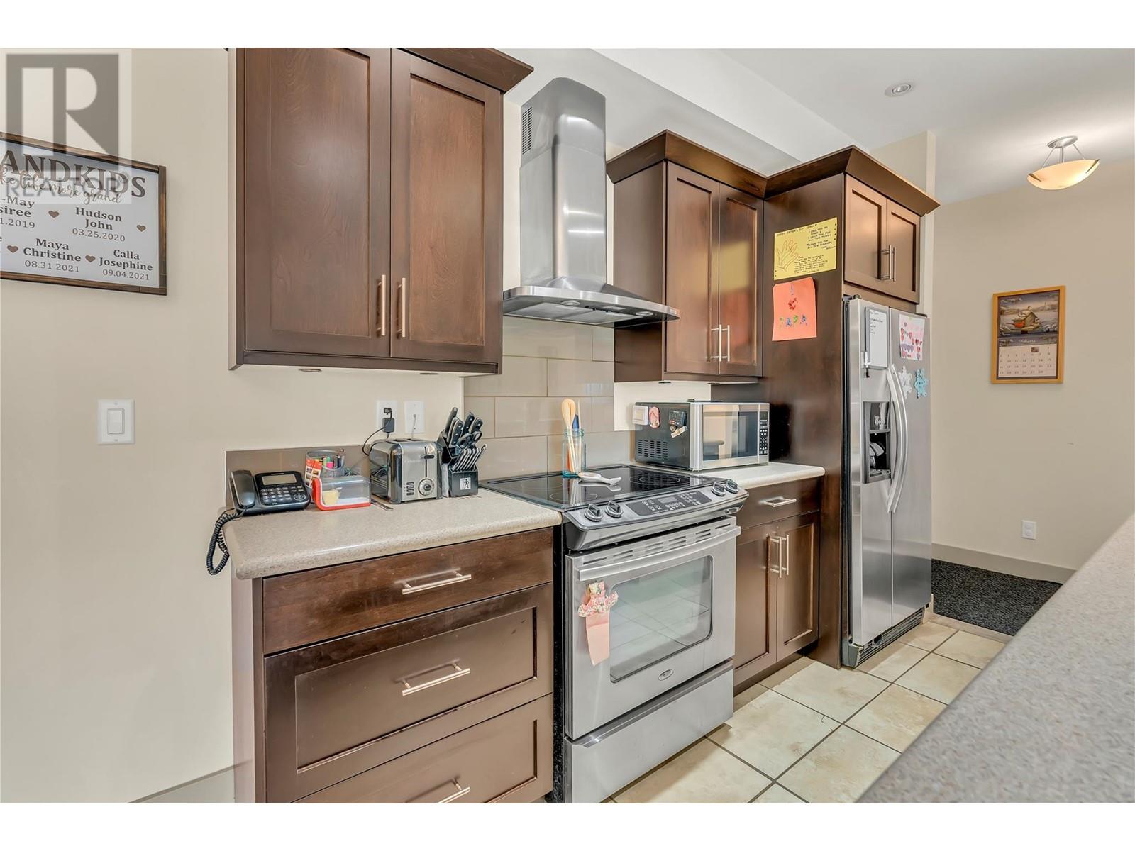 208 250 Waterford Avenue, Penticton