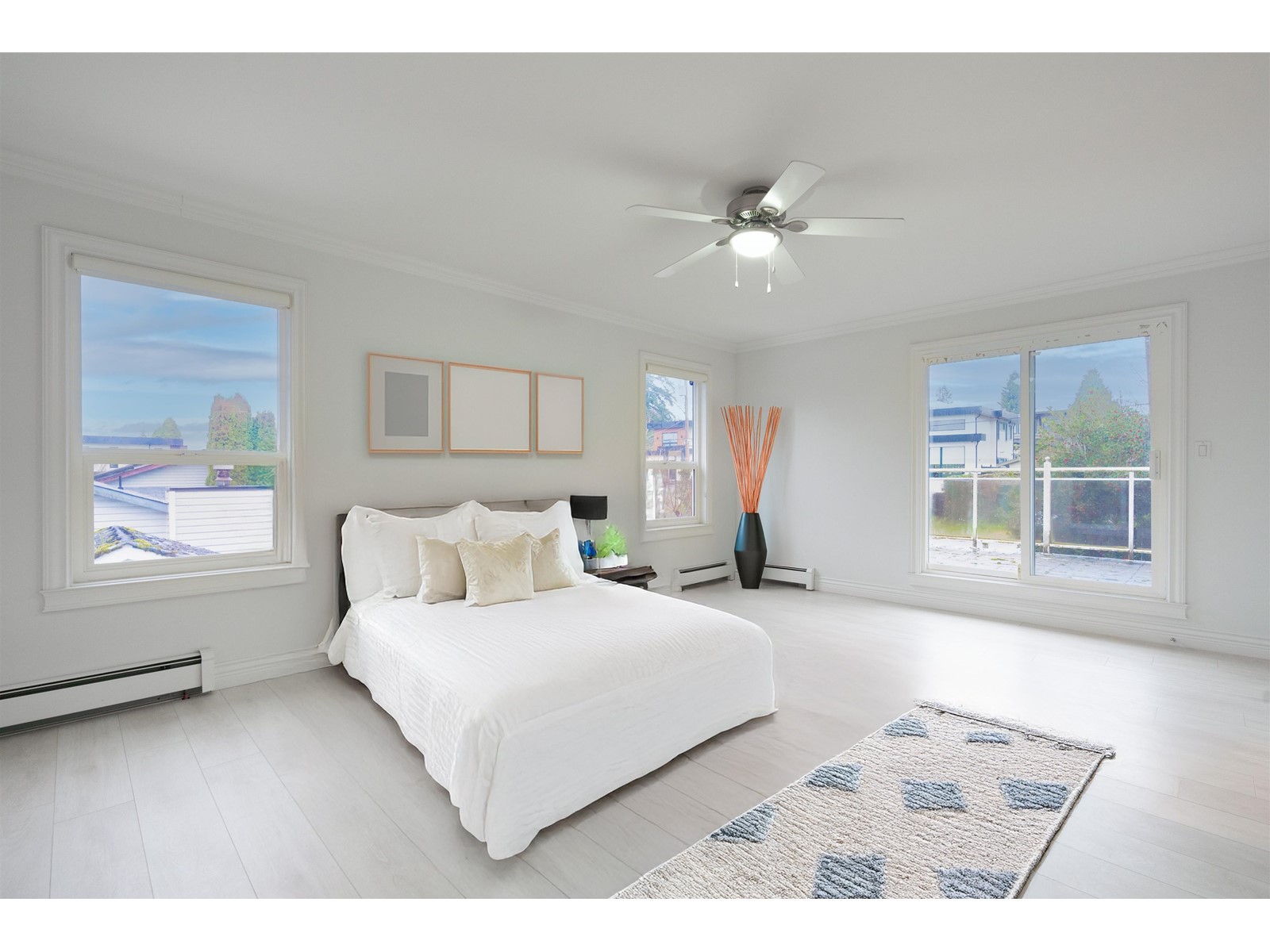 1388 LEE STREET, White Rock