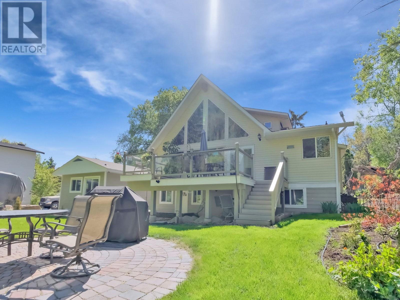 15014 KATO Street, Summerland