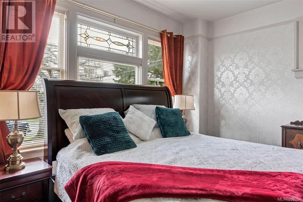 516 Su'it St, Victoria