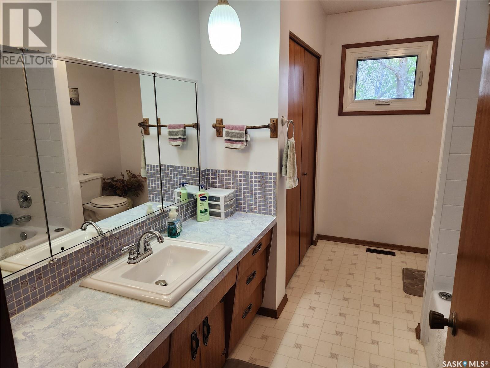 Photo 14 of Magnus Acreage, Connaught Rm No 457 SK