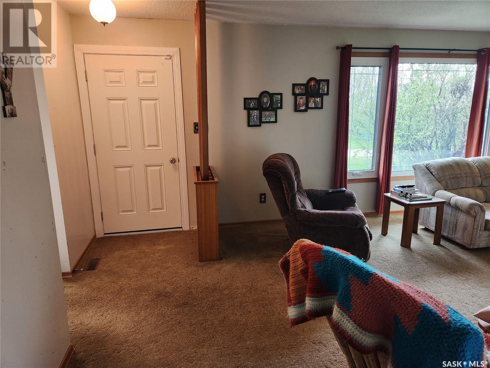 Photo 6 of Magnus Acreage, Connaught Rm No 457 SK